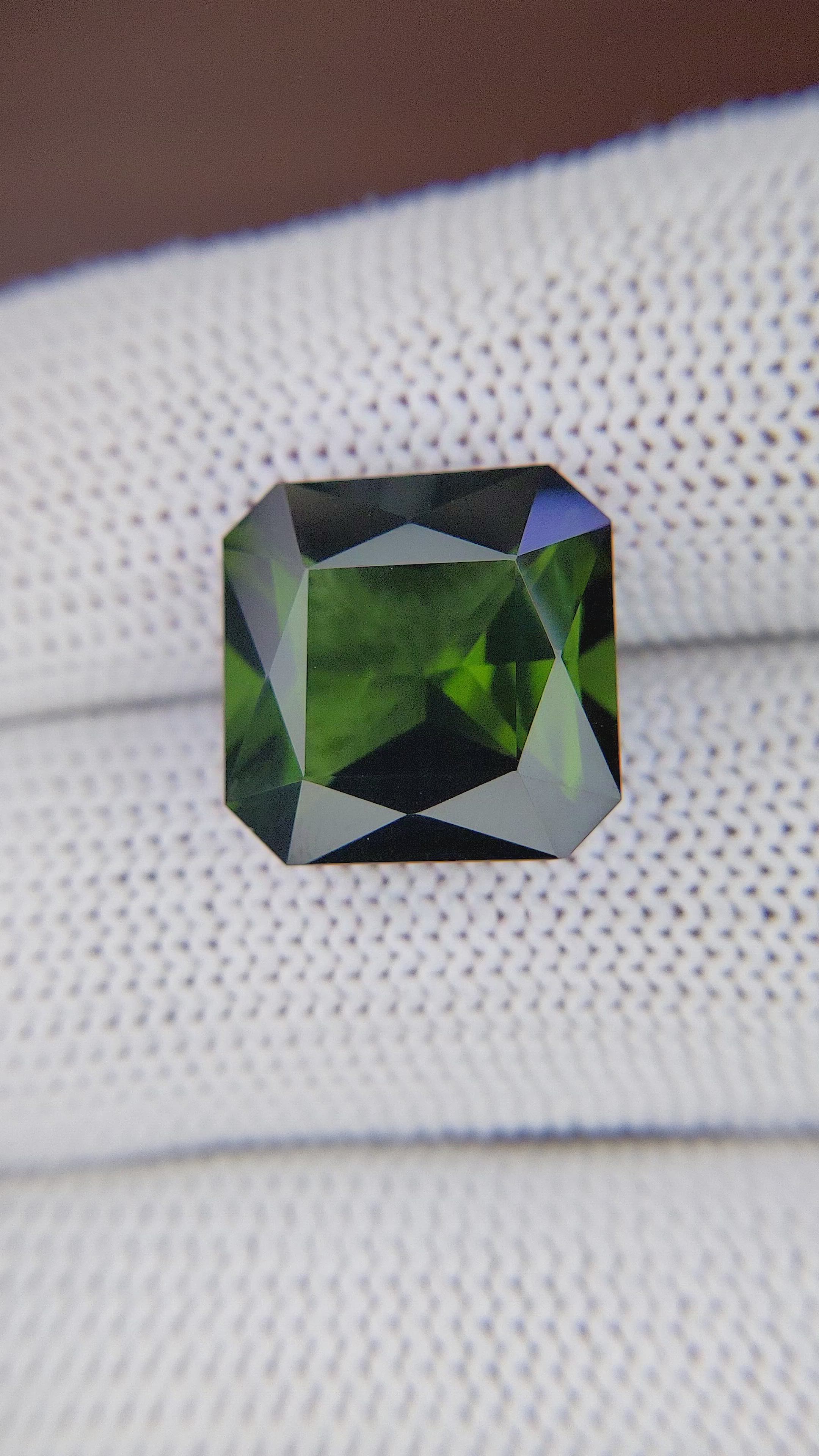 10.03 Ct. Green Tourmaline from Ceylon (Sri Lanka) Size Video