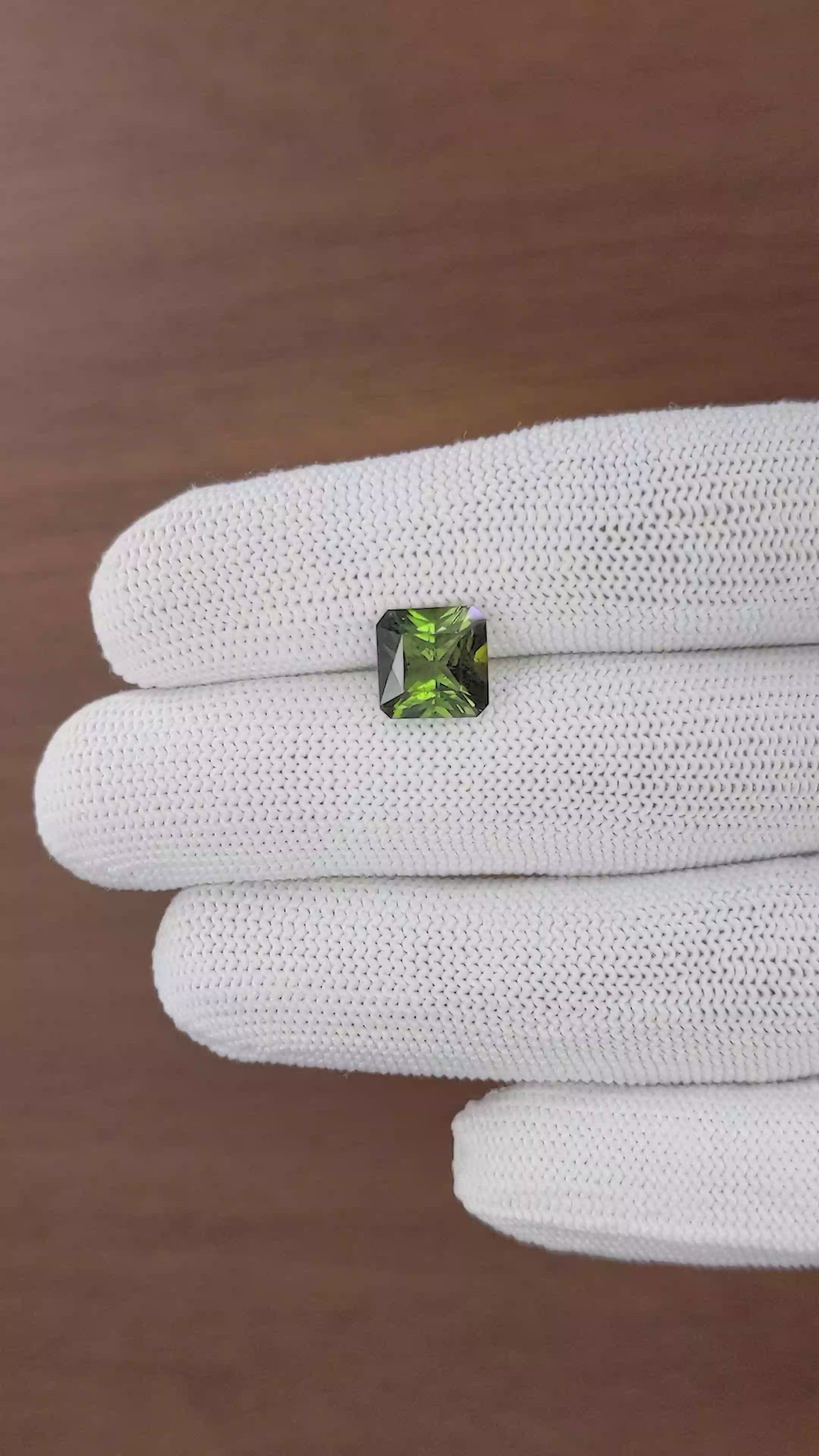 2.92 Ct. Yellowish Green Tourmaline from Ceylon (Sri Lanka) Size Video