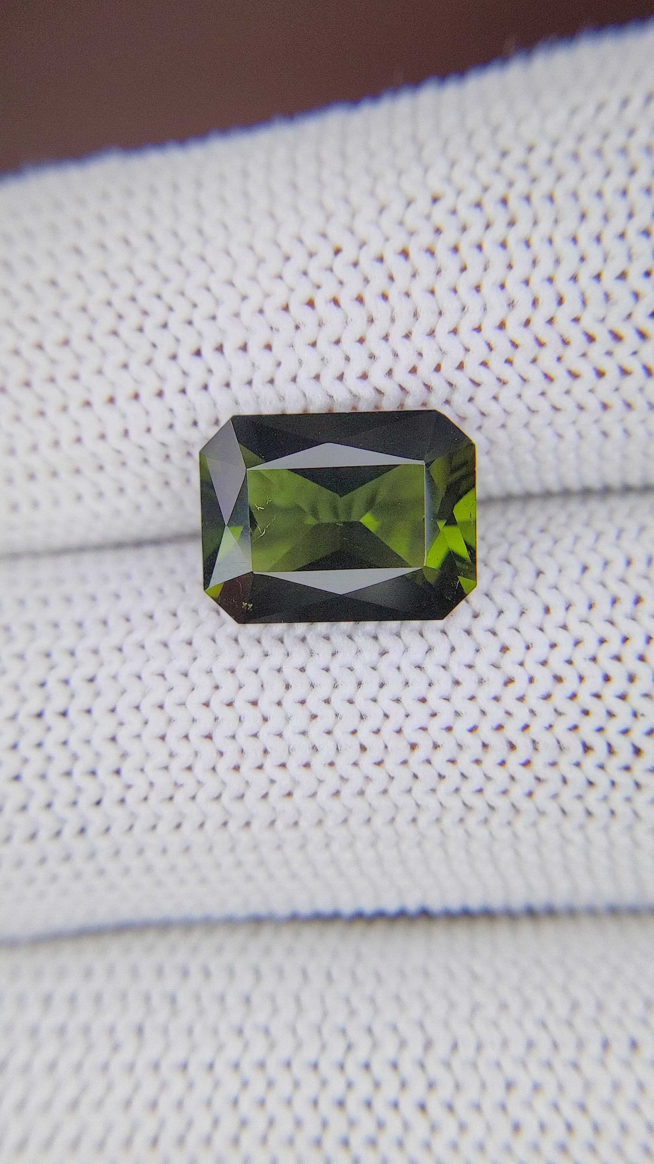 4.00 Ct. Green Tourmaline from Ceylon (Sri Lanka) Size Video