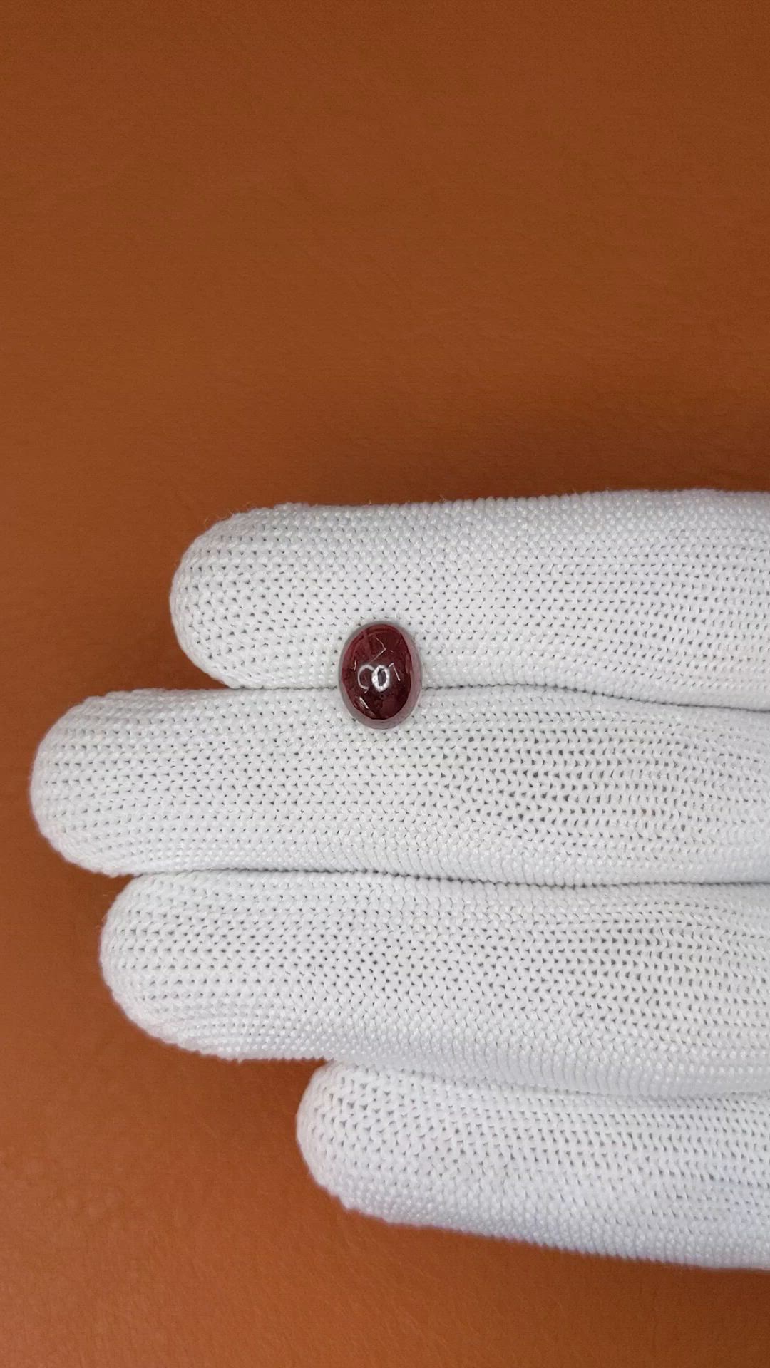 3.18 Ct. Pinkish Purple Cabochon Garnet from Ceylon (Sri Lanka) Size Video