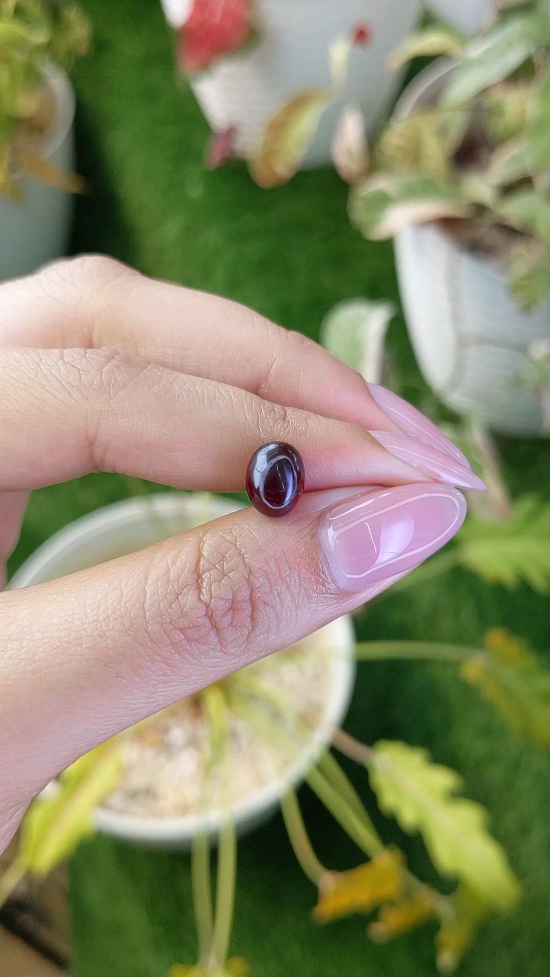 3.18 Ct. Pinkish Purple Cabochon Garnet from Ceylon (Sri Lanka) Size Video