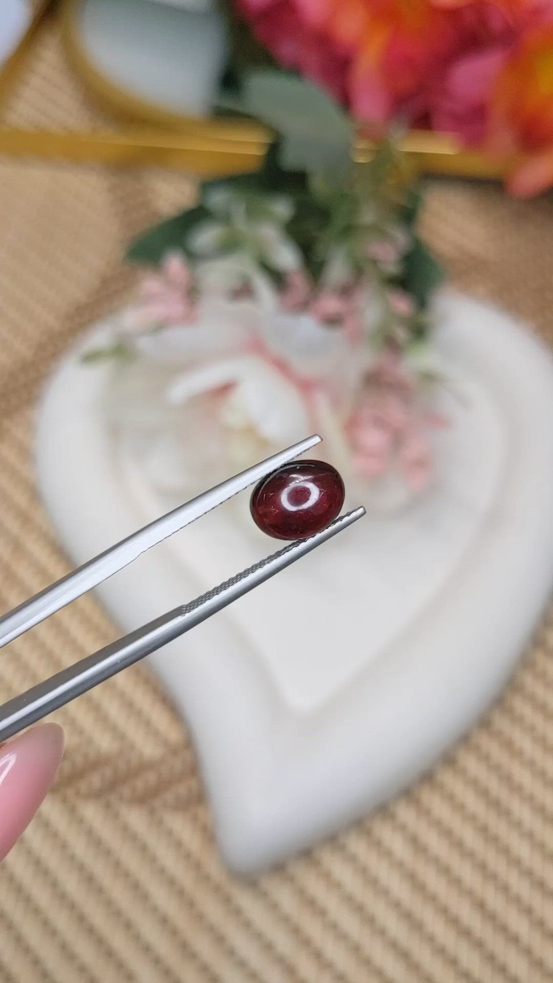 3.18 Ct. Pinkish Purple Cabochon Garnet from Ceylon (Sri Lanka) Size Video