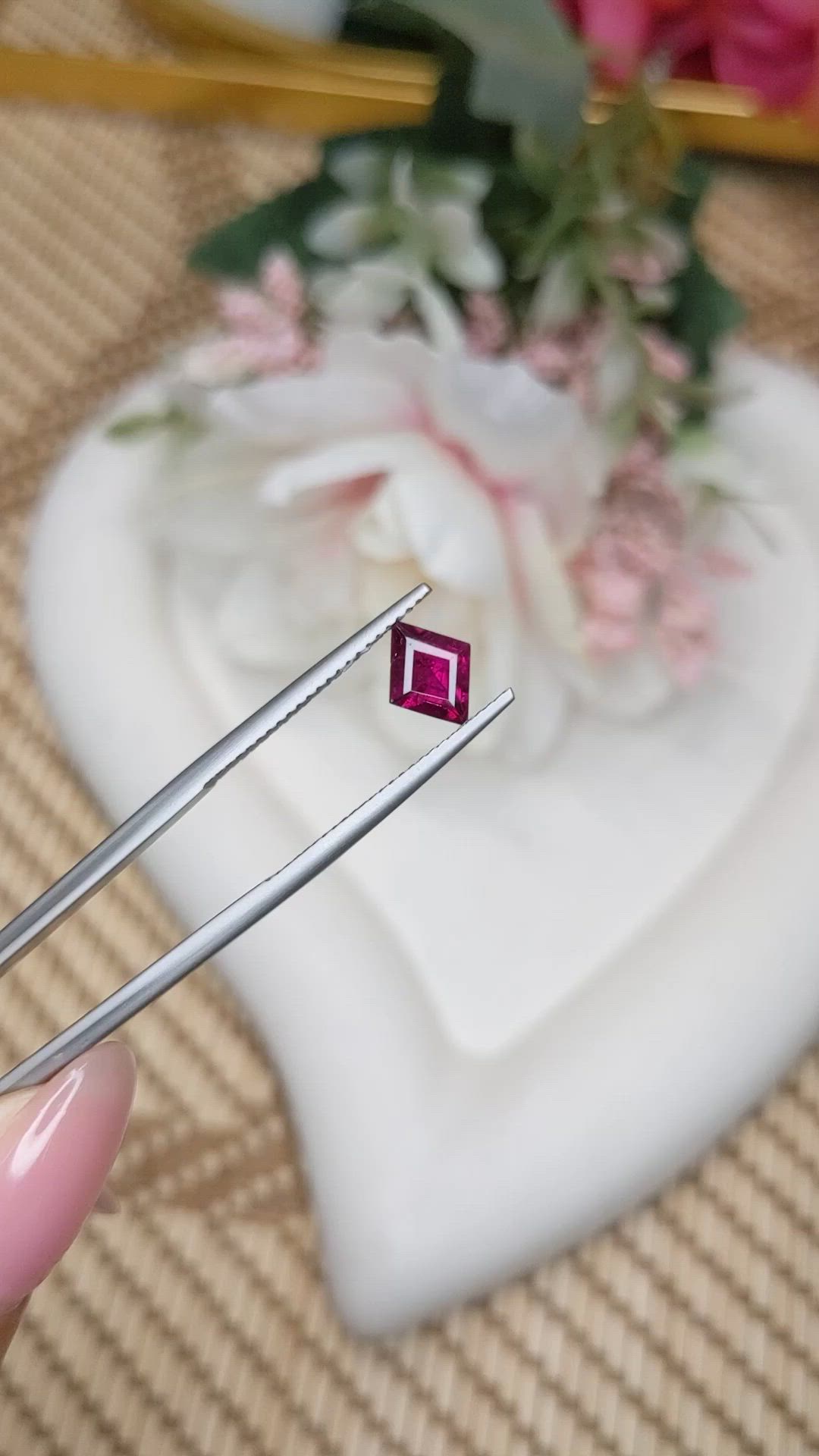 0.74 Ct. Pinkish Purple Rhodolite Garnet from Ceylon (Sri Lanka) Size Video