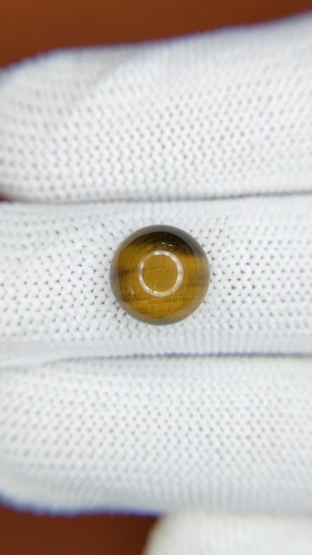 4.25 Ct. Cabochon Tiger's Eye from Ceylon (Sri Lanka) Size Video