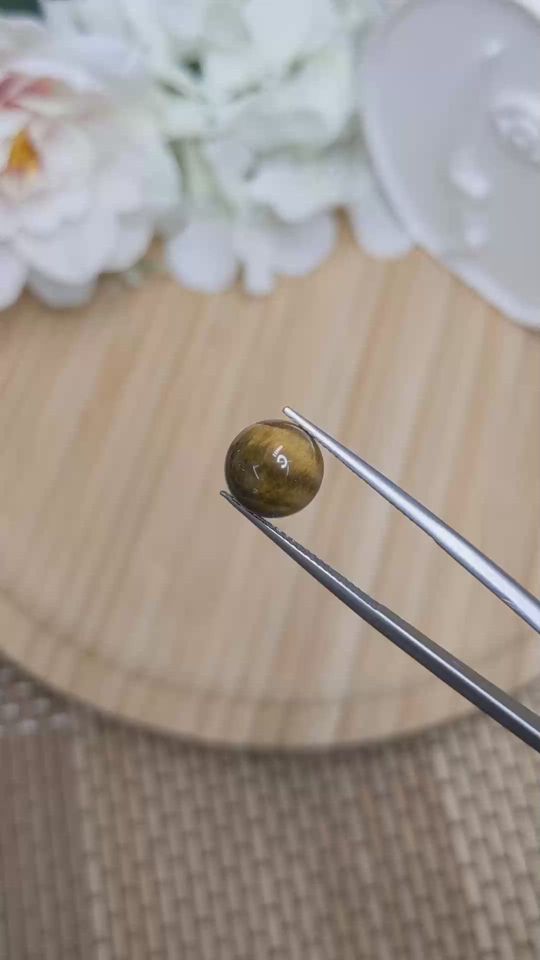 4.25 Ct. Cabochon Tiger's Eye from Ceylon (Sri Lanka) Size Video