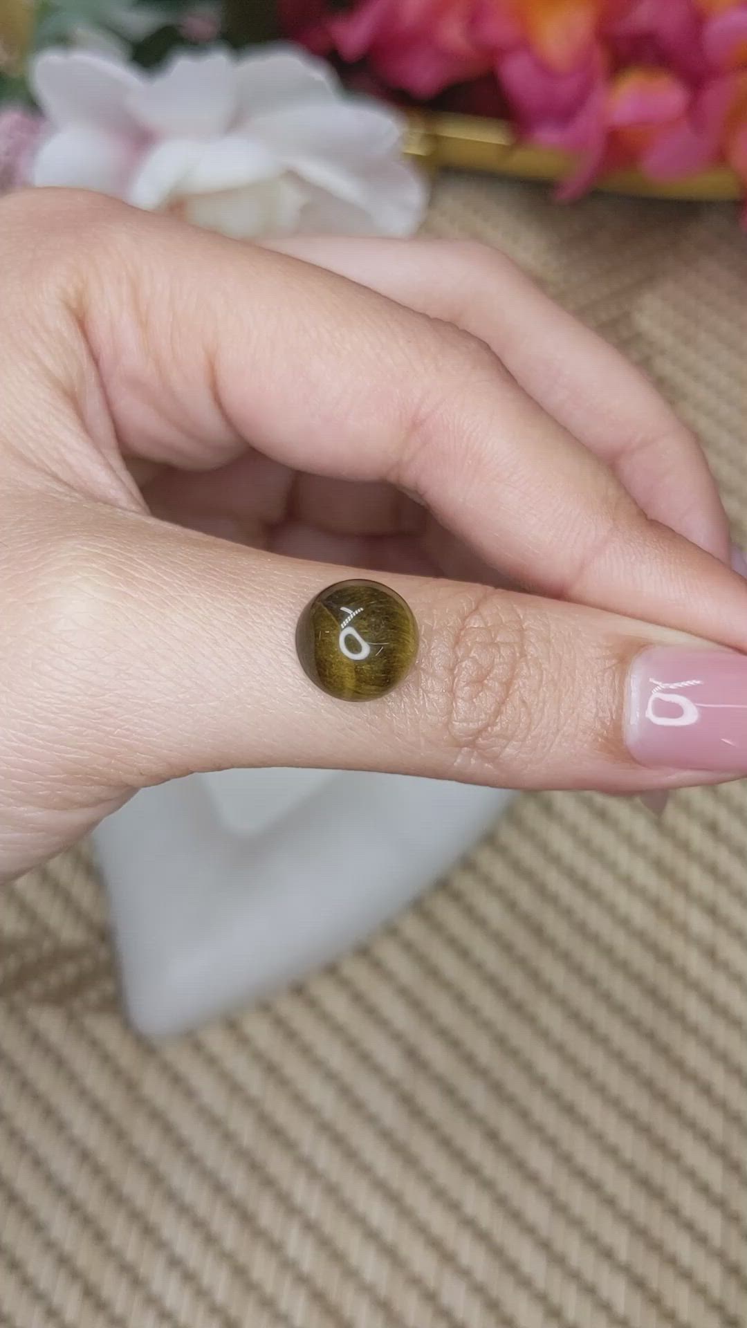 4.43 Ct. Cabochon Tiger's Eye from Ceylon (Sri Lanka) Size Video