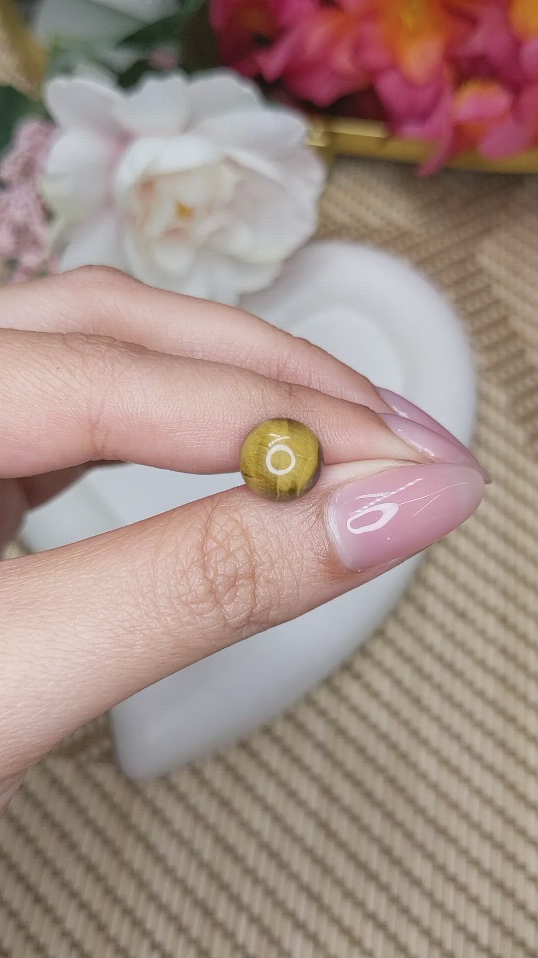 4.40 Ct. Cabochon Tiger's Eye from Ceylon (Sri Lanka) Size Video
