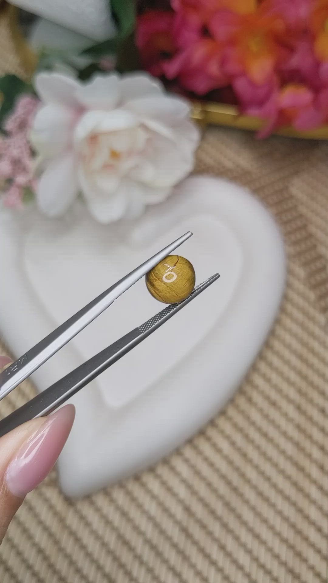 4.40 Ct. Cabochon Tiger's Eye from Ceylon (Sri Lanka) Size Video