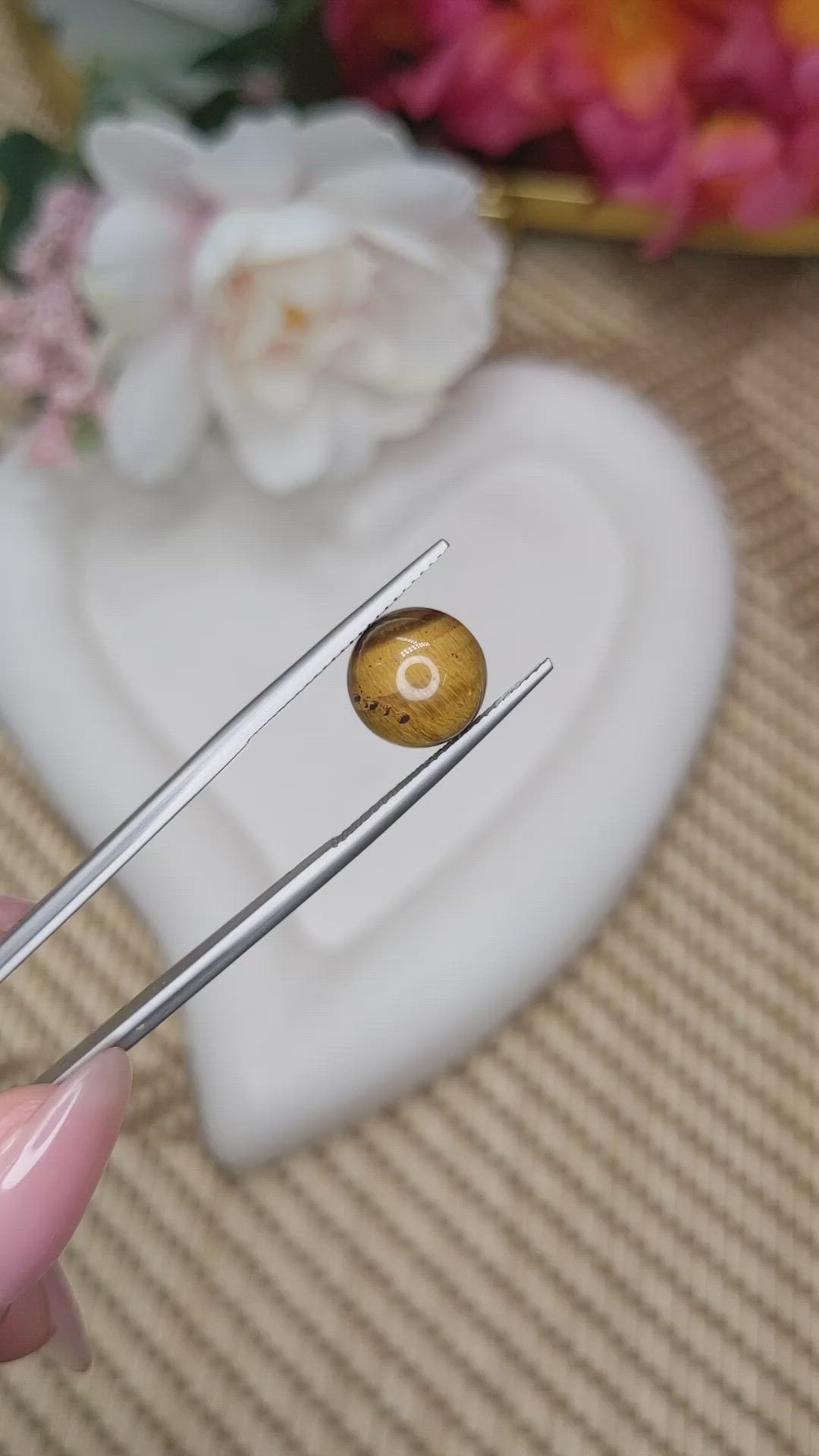 4.51 Ct. Cabochon Tiger's Eye from Ceylon (Sri Lanka) Size Video