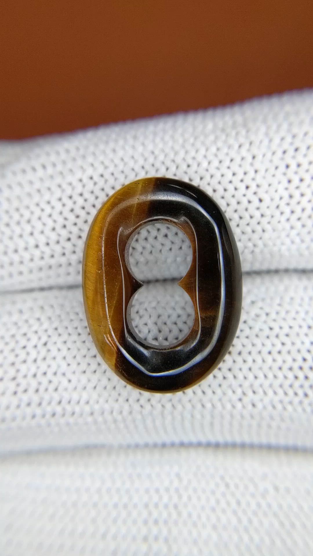 9.72 Ct. Cabochon Tiger's Eye from Ceylon (Sri Lanka) Size Video