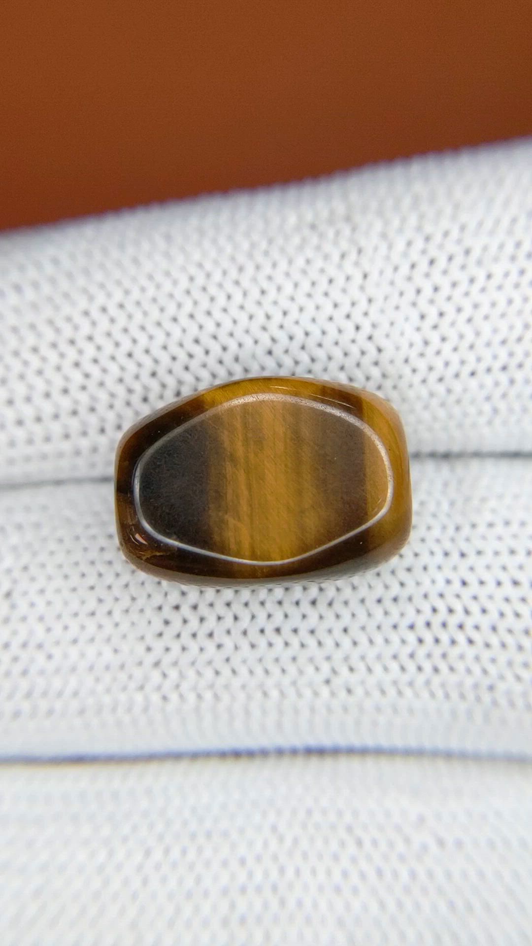 13.37 Ct. Cabochon Tiger's Eye from Ceylon (Sri Lanka) Size Video
