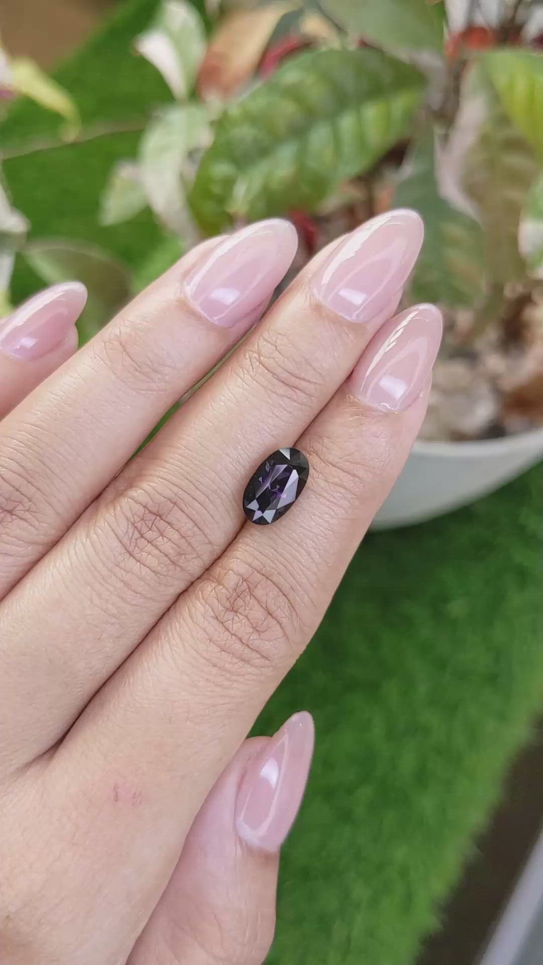 2.94 Ct. Purple Spinel from Ceylon (Sri Lanka) Size Video