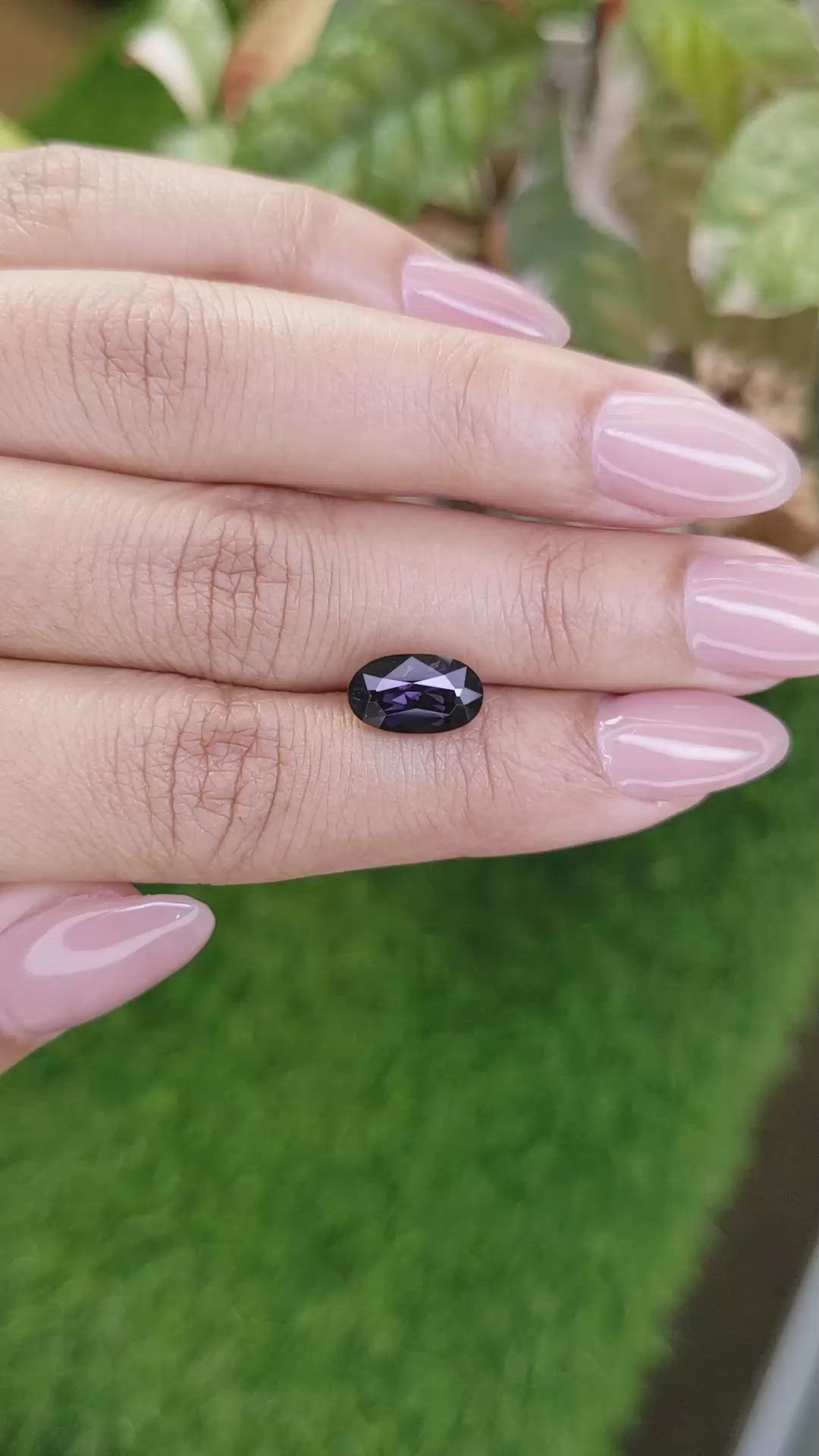 2.94 Ct. Purple Spinel from Ceylon (Sri Lanka) Size Video
