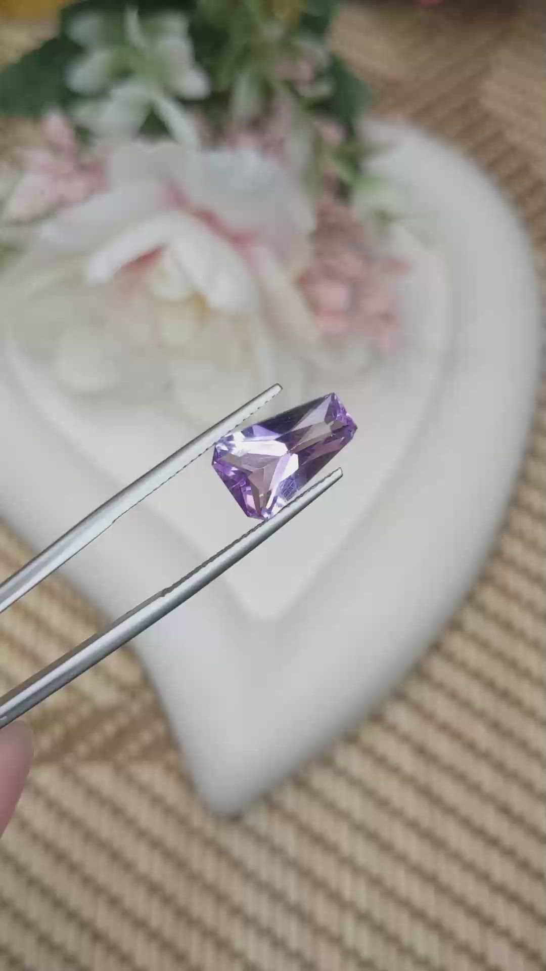 2.93 Ct. Purple Amethyst from Ceylon (Sri Lanka) Size Video