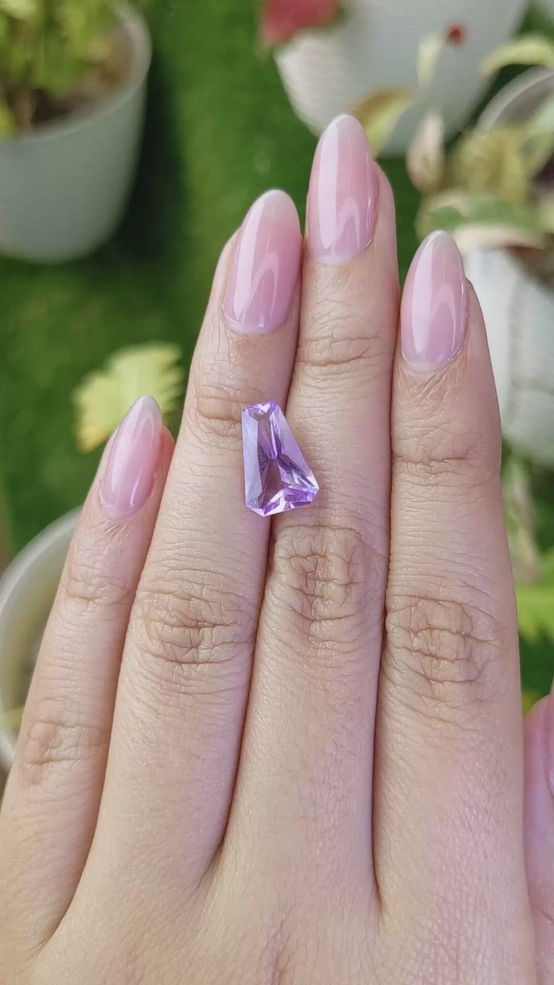 2.93 Ct. Purple Amethyst from Ceylon (Sri Lanka) Size Video