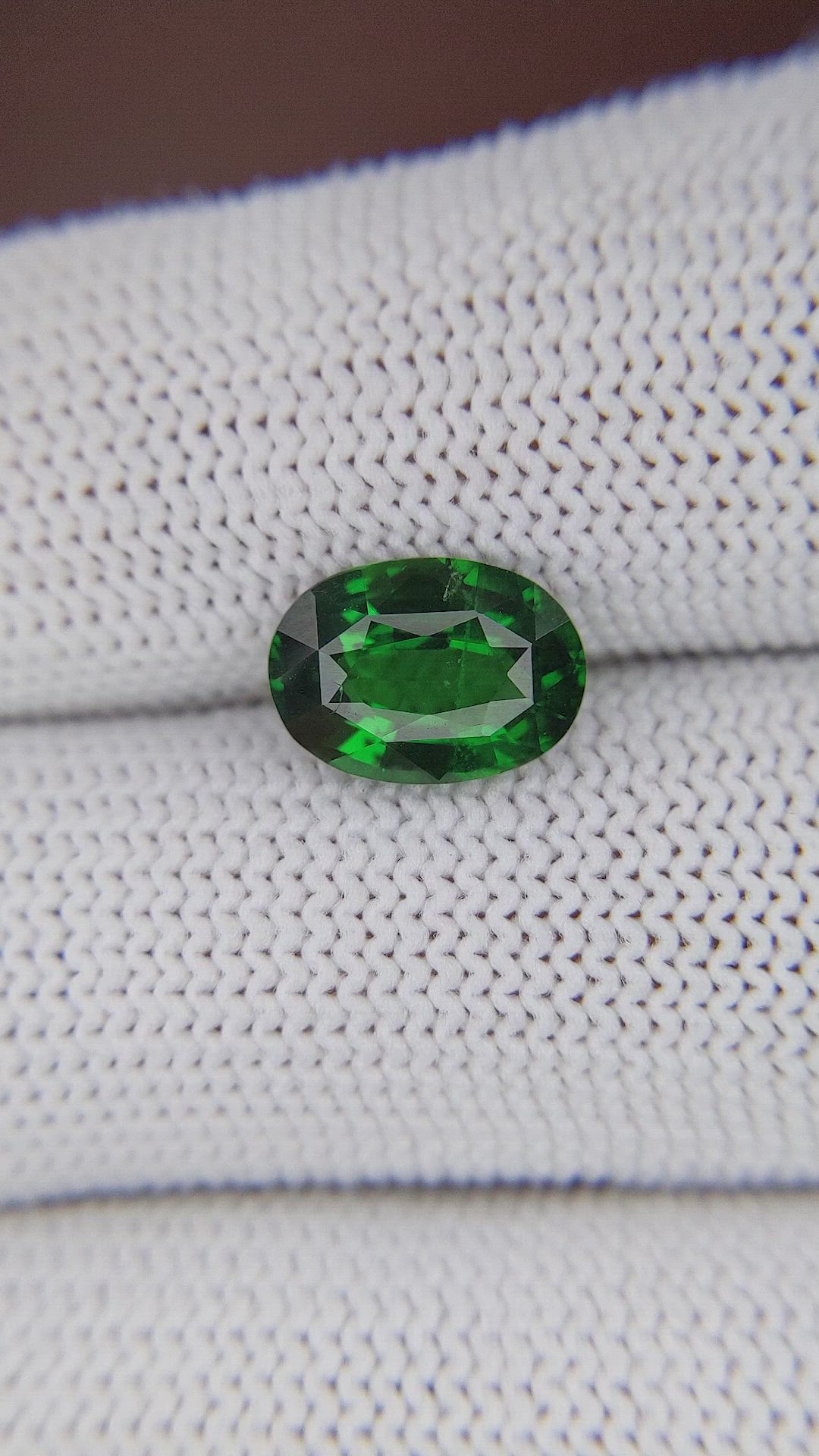 2.82 Ct. Tsavorite Garnet from Kenya Size Video