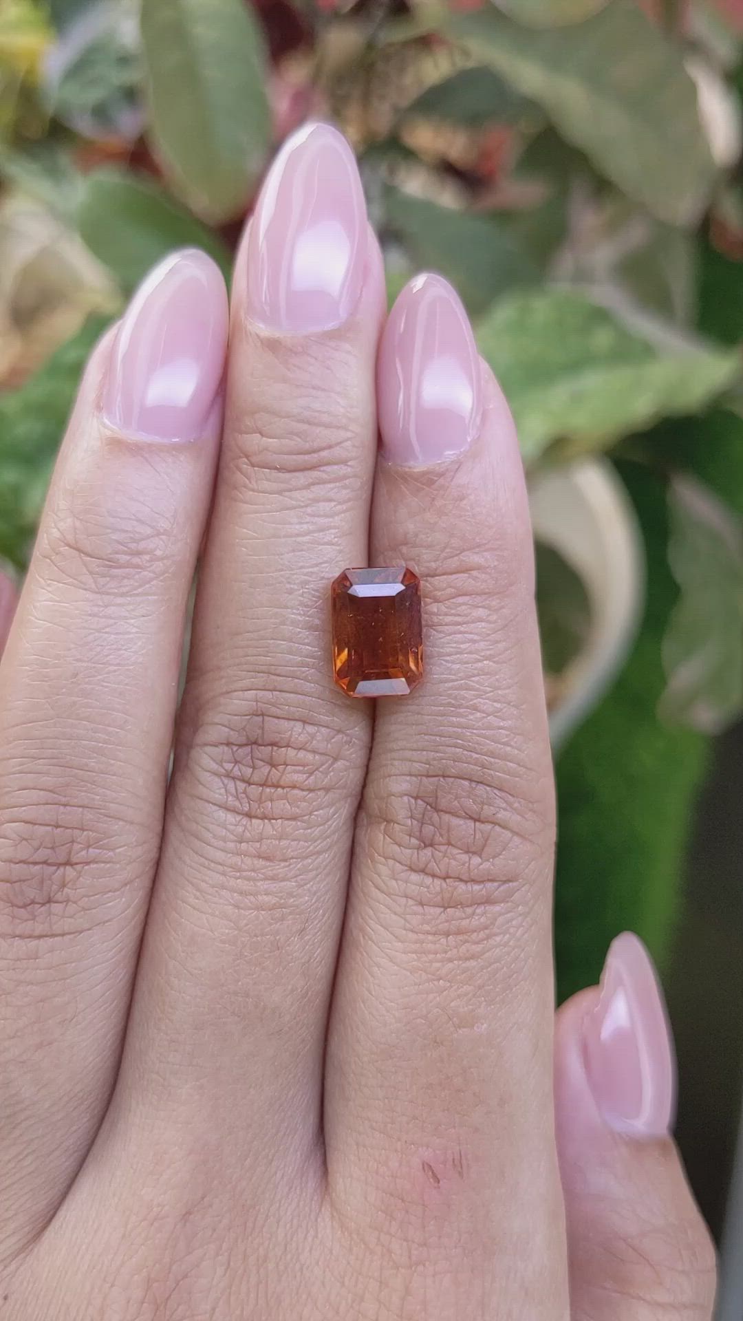 4.06 Ct. Reddish Orange Hessonite Garnet from Madagascar Size Video