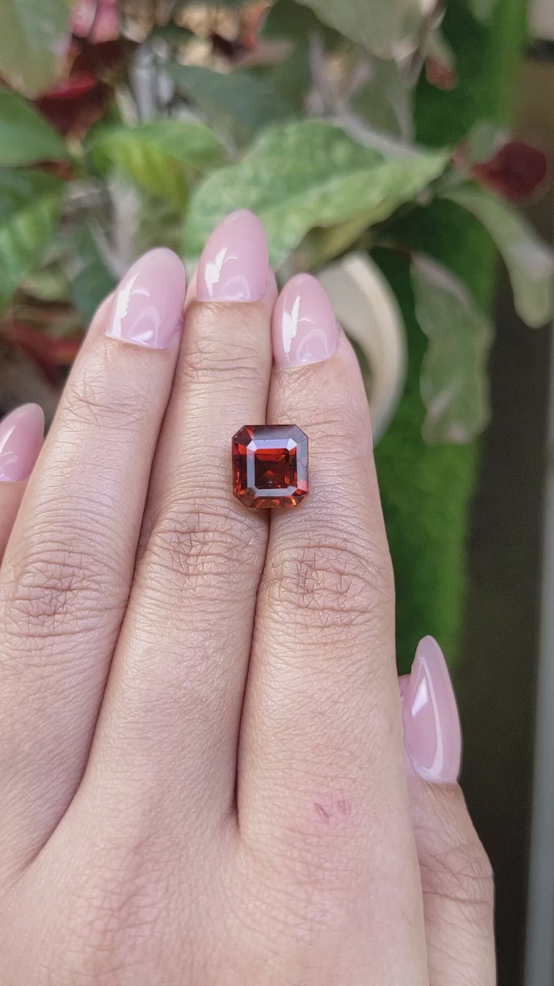 6.92 Ct. Reddish Orange Hessonite Garnet from Madagascar Size Video