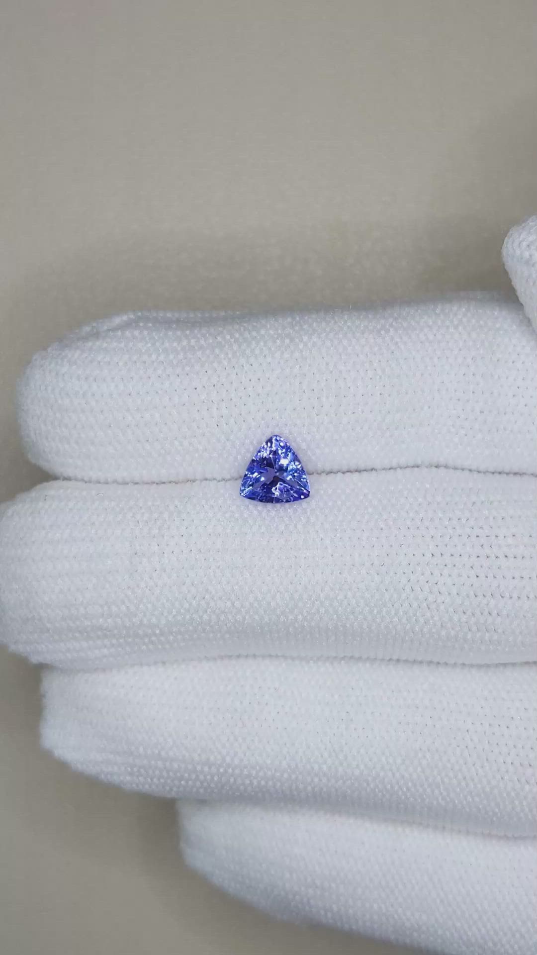 0.90 Ct. Violetish Blue Tanzanite from Tanzania Size Video