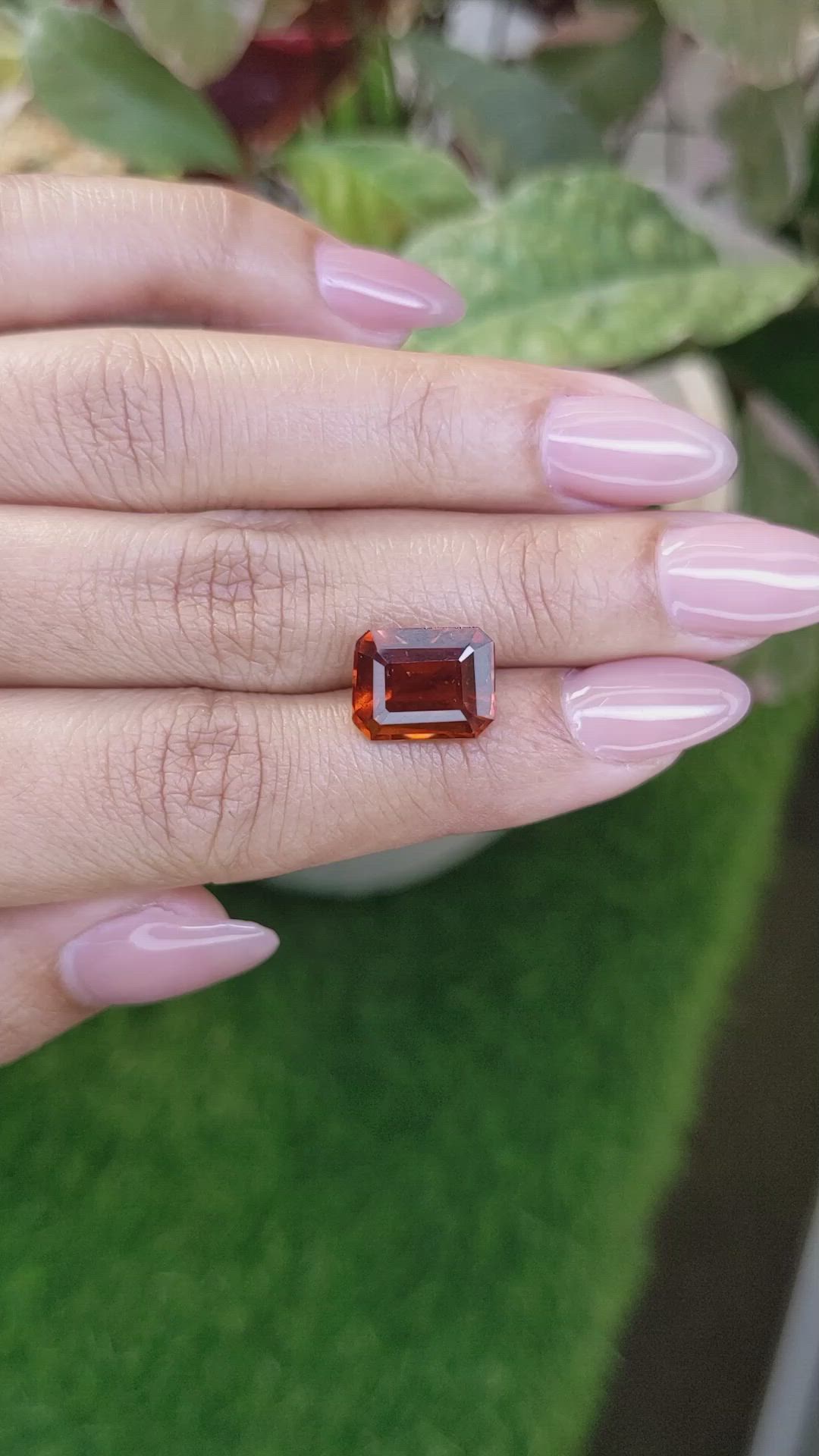 6.61 Ct. Reddish Orange Hessonite Garnet from Madagascar Size Video