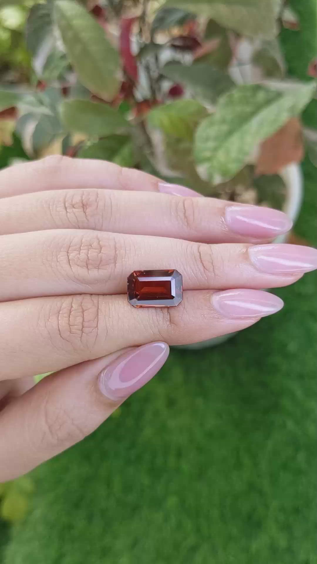 6.54 Ct. Reddish Orange Hessonite Garnet from Madagascar Size Video