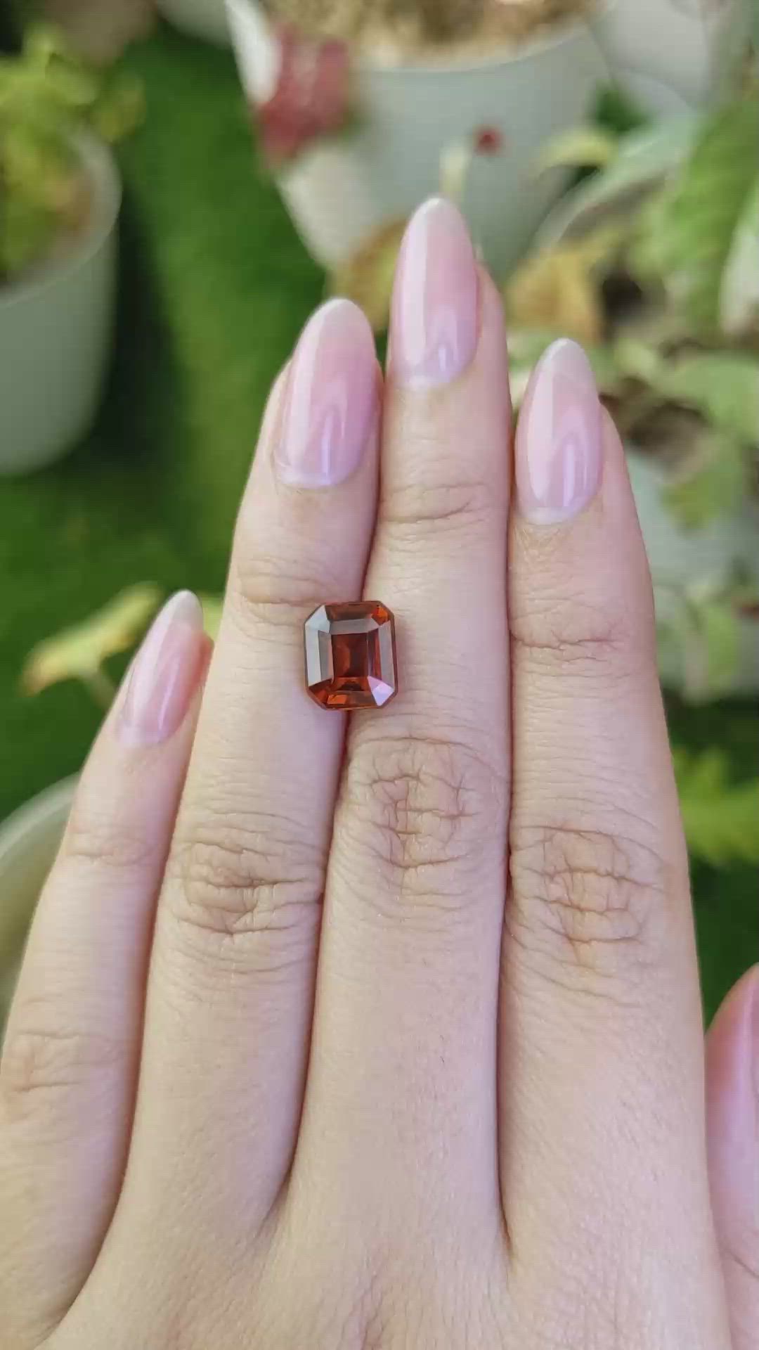 4.30 Ct. Orange Hessonite Garnet from Madagascar Size Video