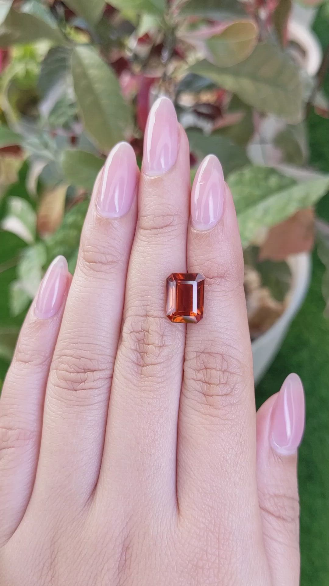 5.70 Ct. Orange Hessonite Garnet from Madagascar Size Video