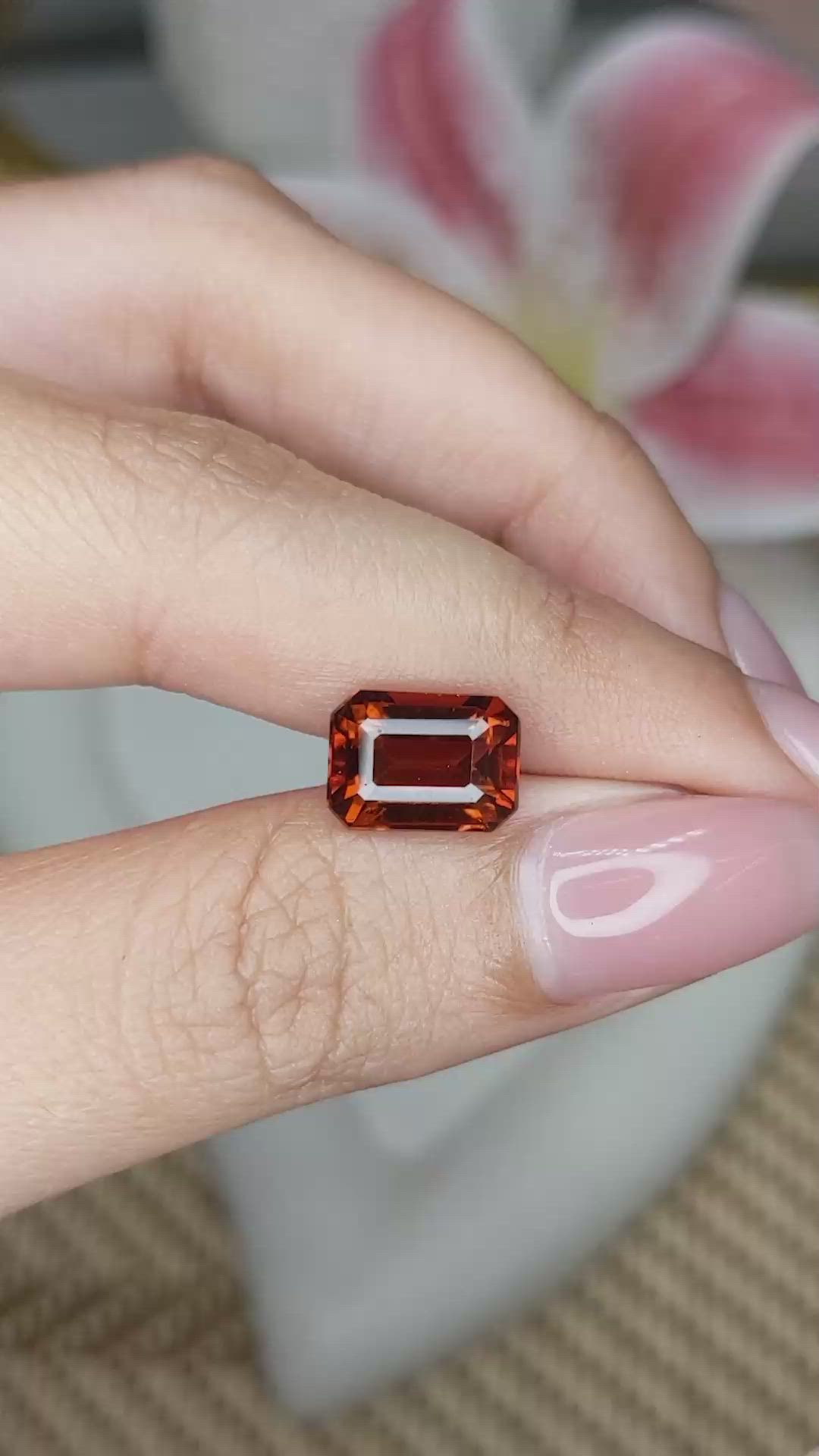 4.39 Ct. Reddish Orange Hessonite Garnet from Madagascar Size Video