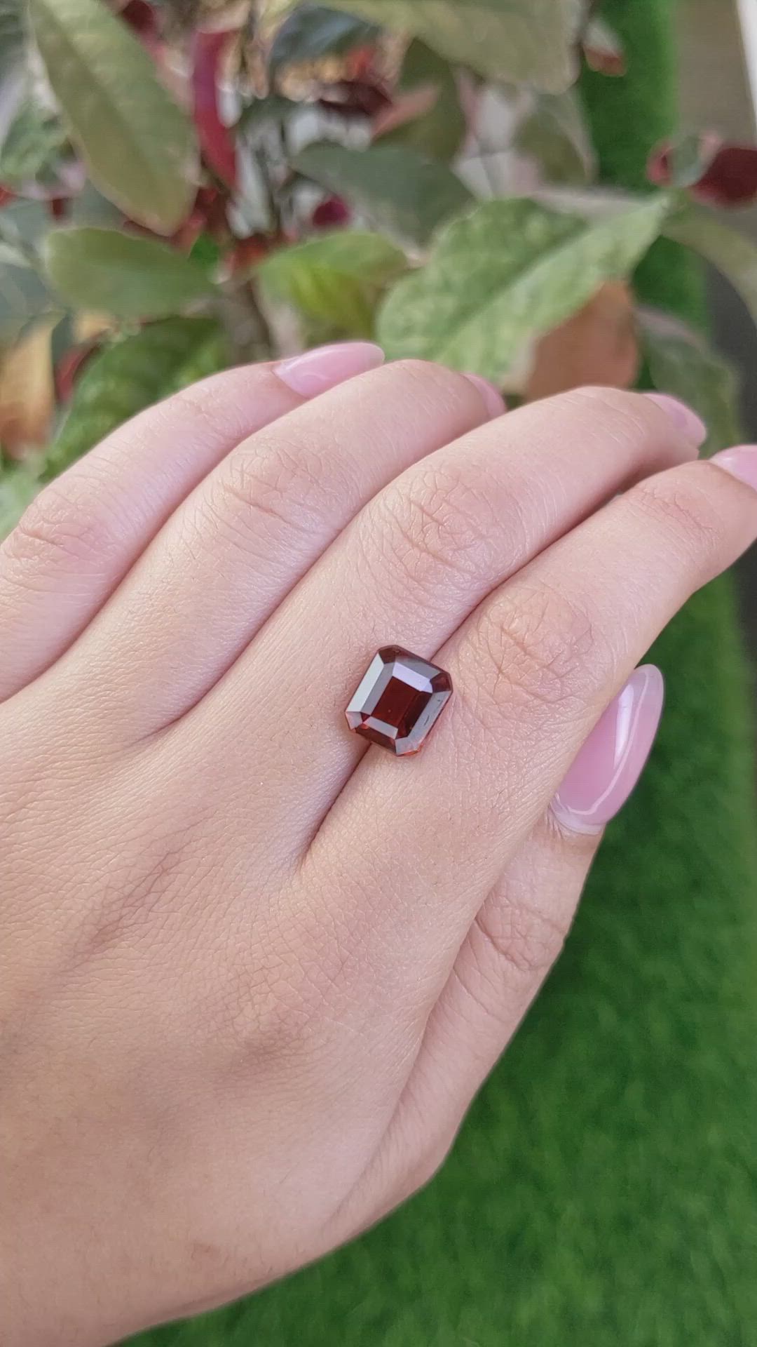 4.68 Ct. Reddish Orange Hessonite Garnet from Madagascar Size Video