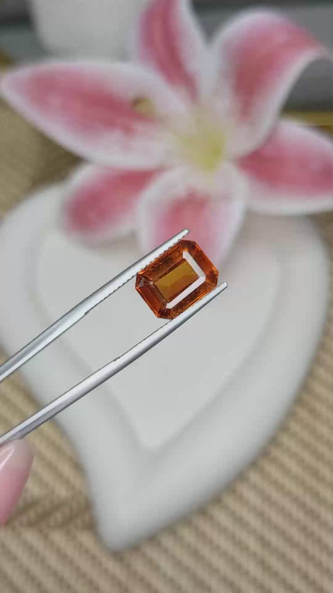 4.73 Ct. Orange Hessonite Garnet from Madagascar Size Video