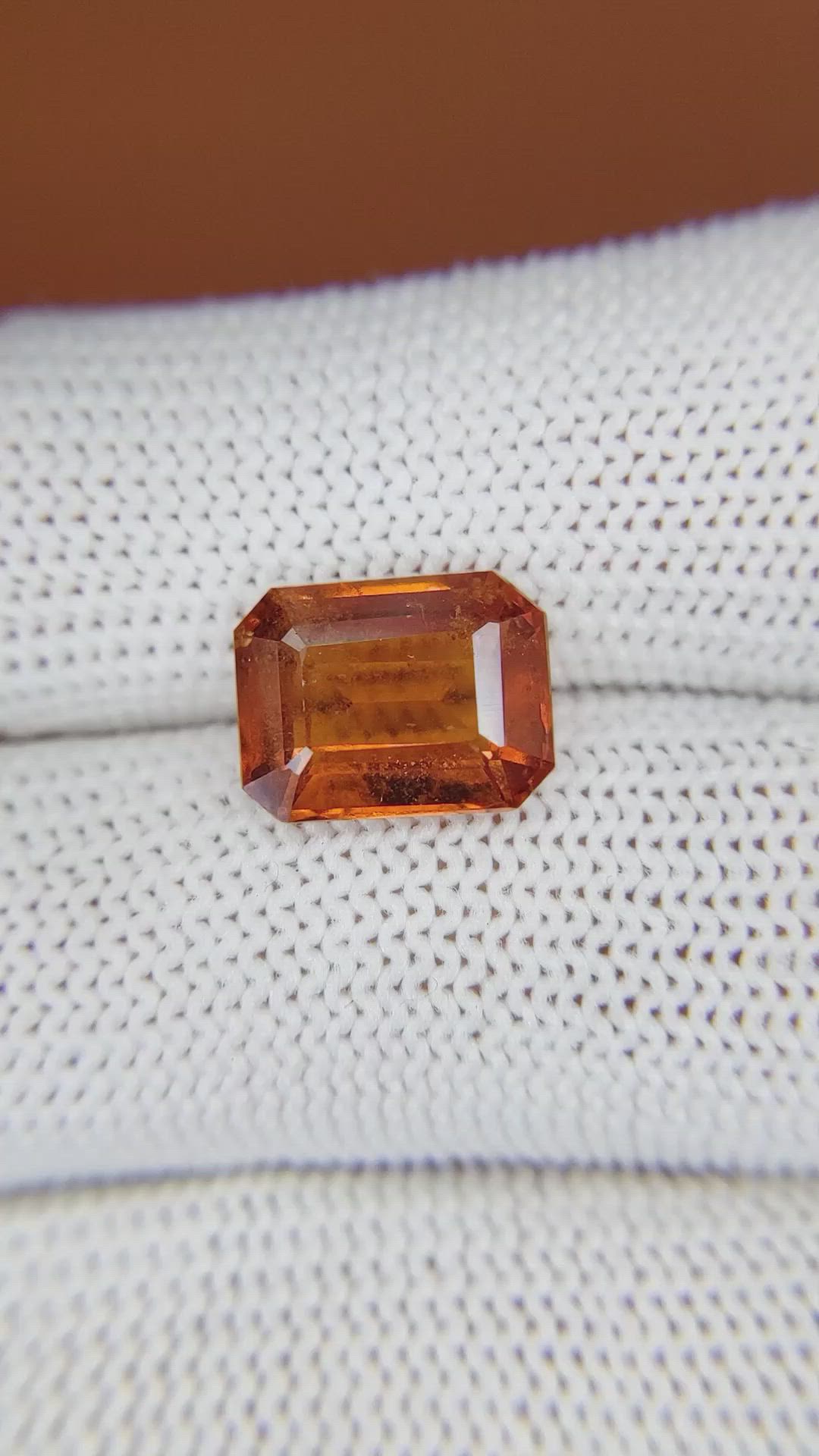 4.73 Ct. Orange Hessonite Garnet from Madagascar Size Video
