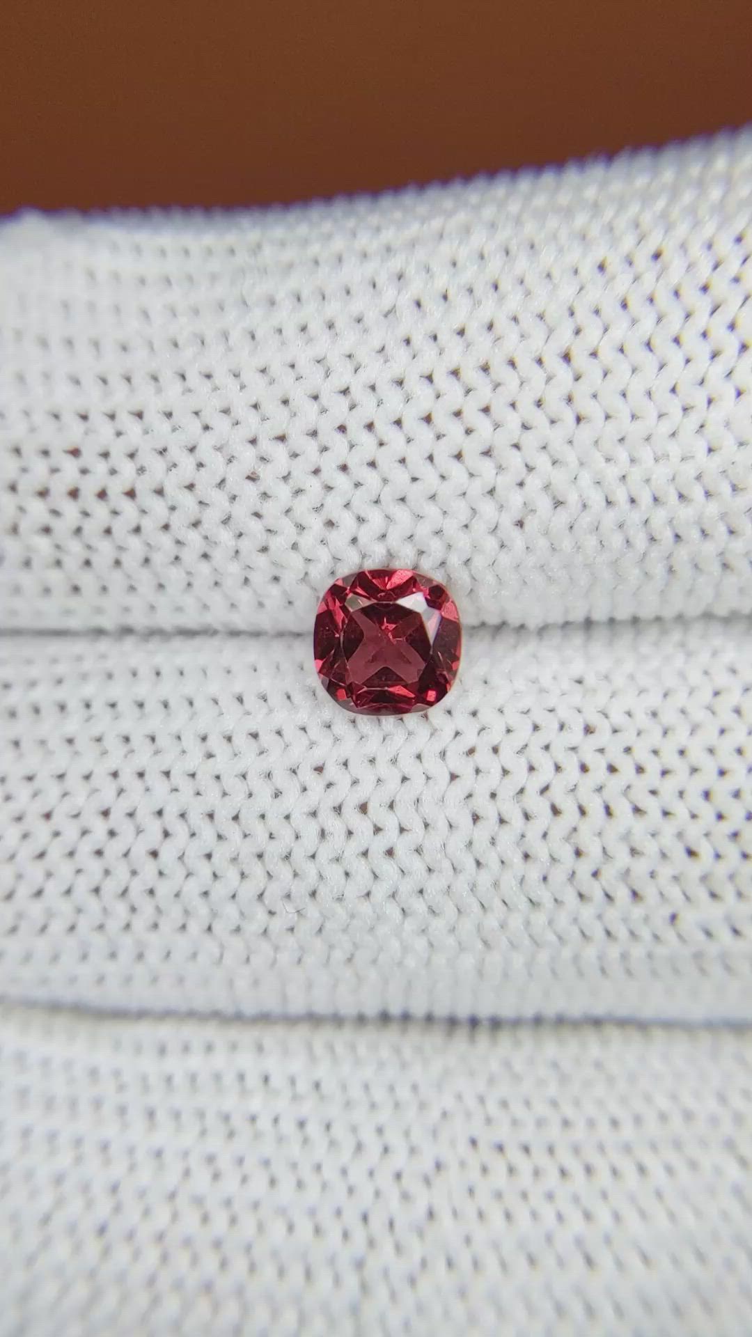 1.00 Ct. Red Garnet from Ceylon (Sri Lanka) Size Video
