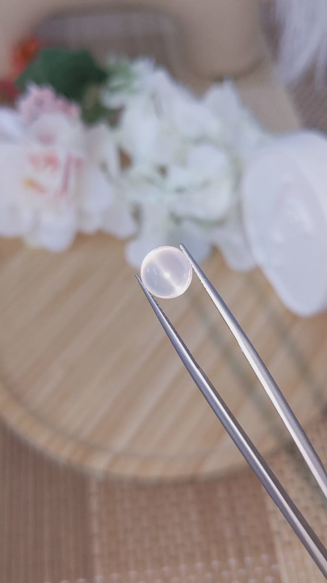 2.67 Ct. White Cabochon Moonstone from Ceylon (Sri Lanka) Size Video