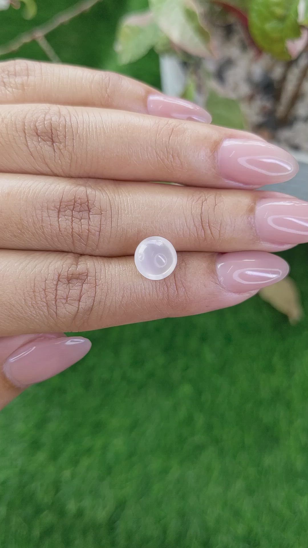 2.67 Ct. White Cabochon Moonstone from Ceylon (Sri Lanka) Size Video