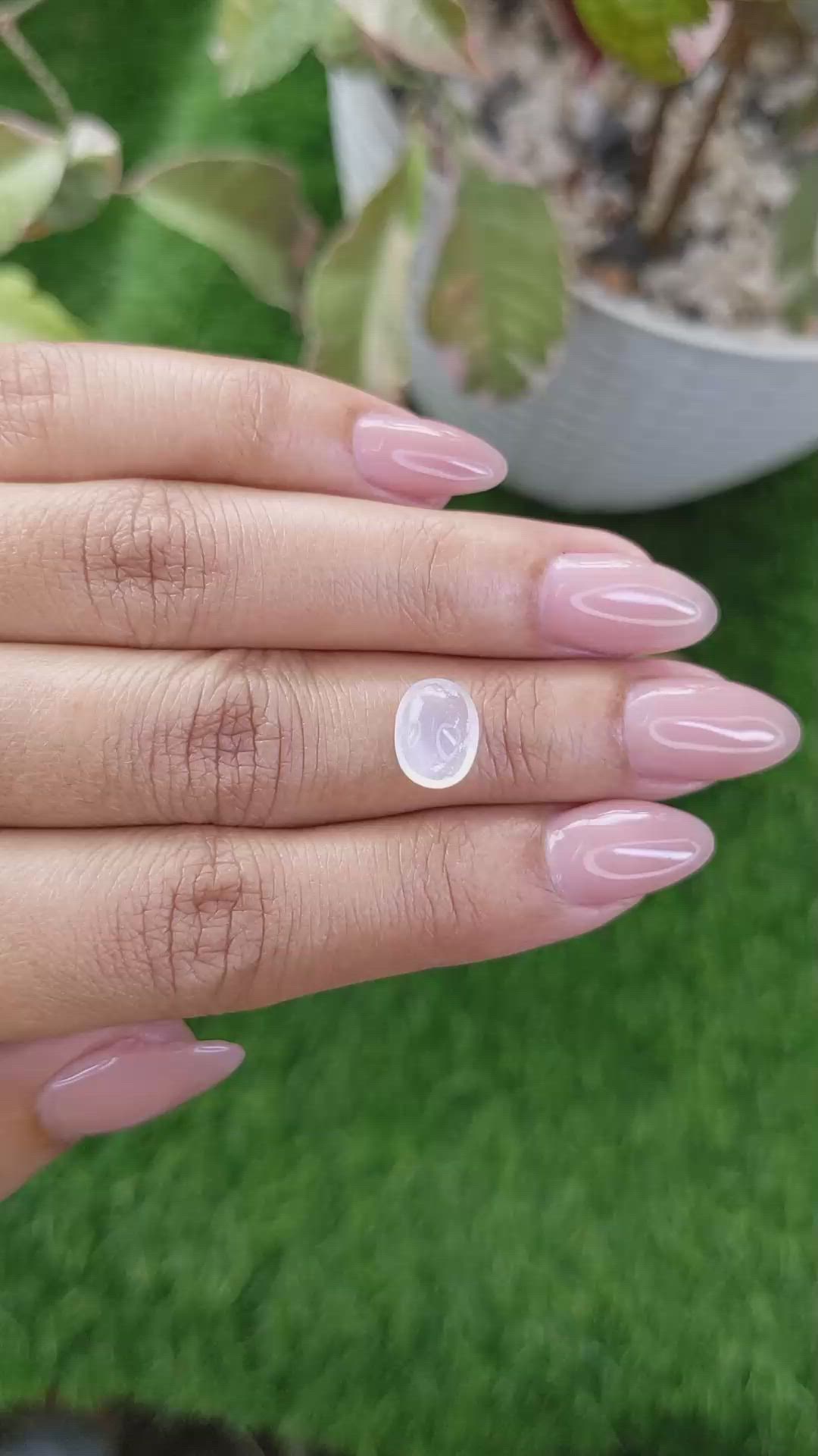 2.07 Ct. White Cabochon Moonstone from Ceylon (Sri Lanka) Size Video