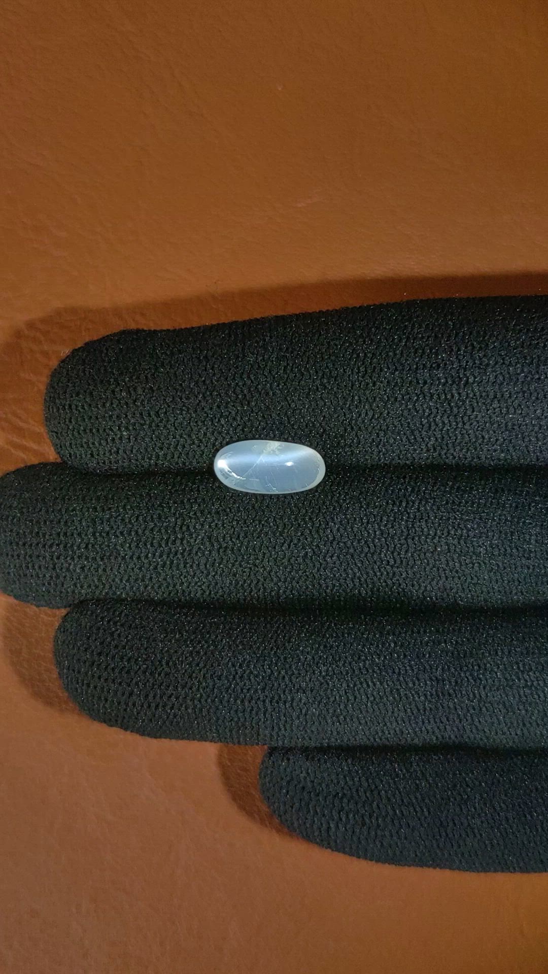 2.24 Ct. White Cabochon Moonstone from Ceylon (Sri Lanka) Size Video
