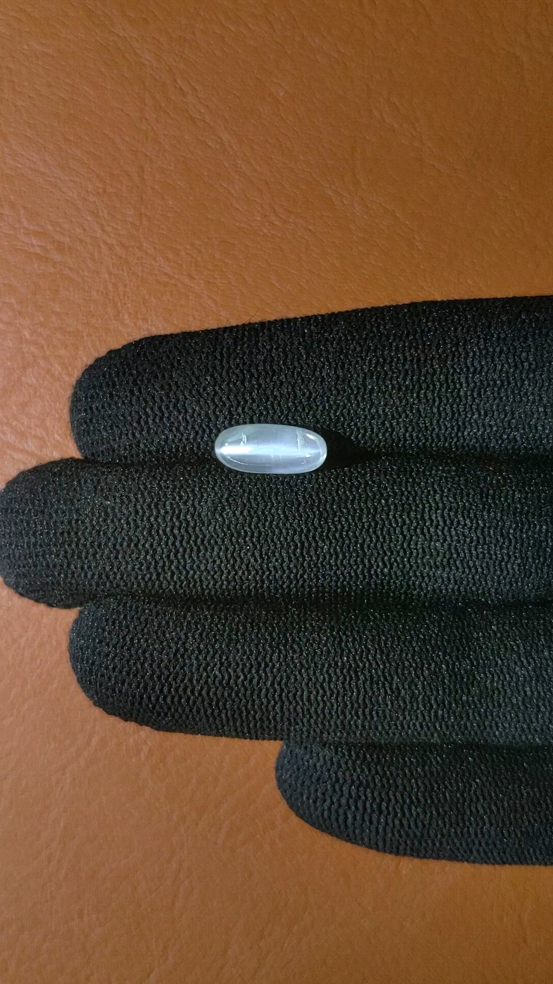 2.35 Ct. White Cabochon Moonstone from Ceylon (Sri Lanka) Size Video