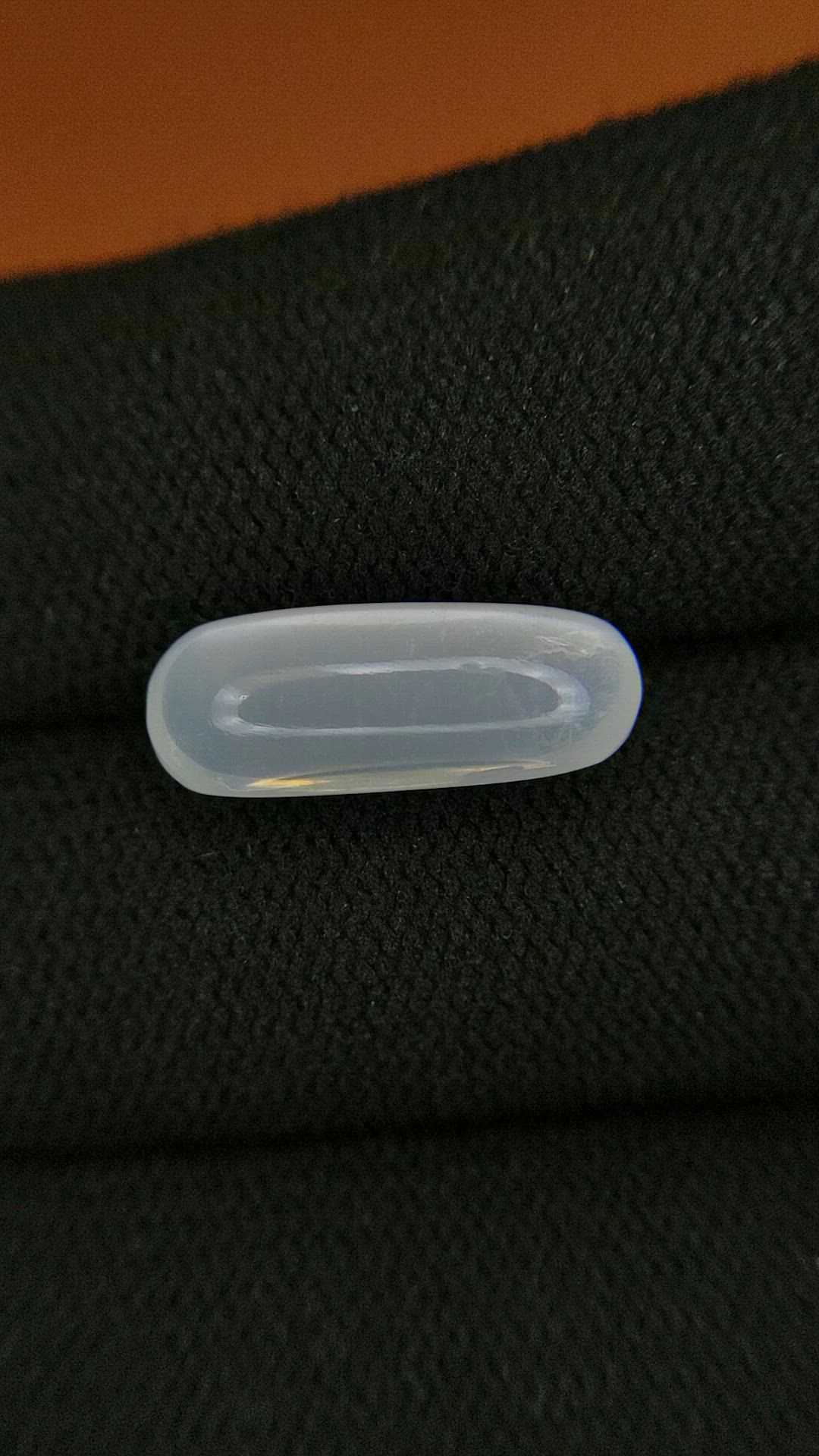 4.62 Ct. White Cabochon Moonstone from Ceylon (Sri Lanka) Size Video