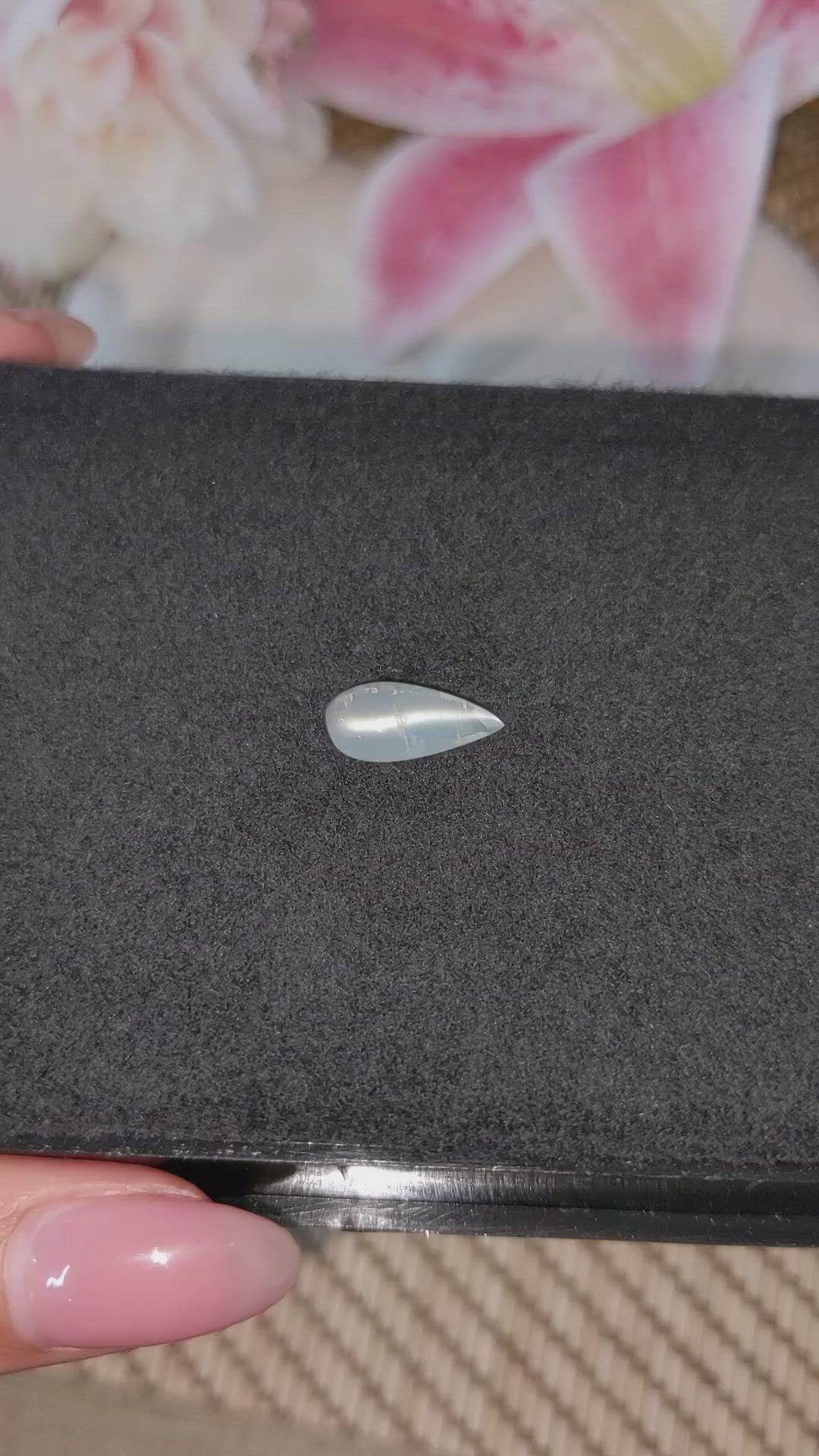 2.54 Ct. White Cabochon Moonstone from Ceylon (Sri Lanka) Size Video