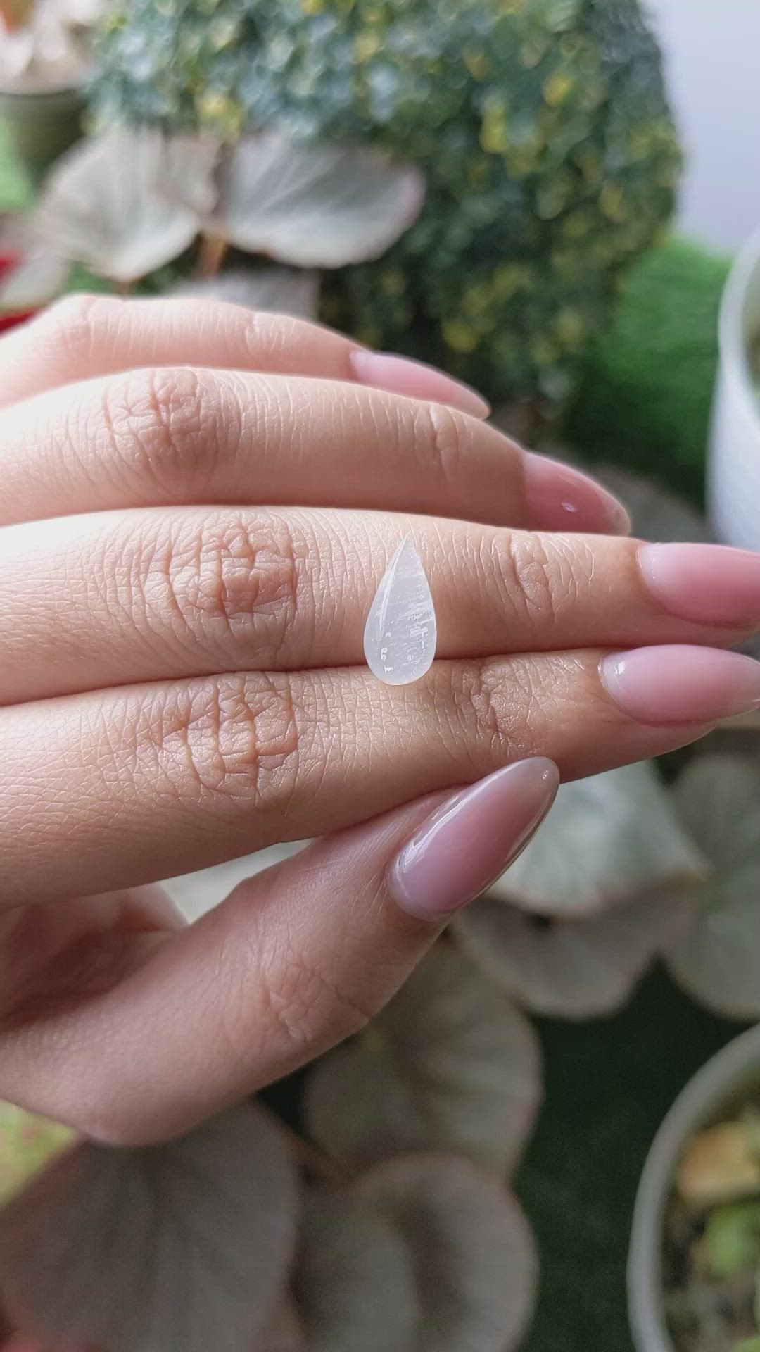 2.54 Ct. White Cabochon Moonstone from Ceylon (Sri Lanka) Size Video
