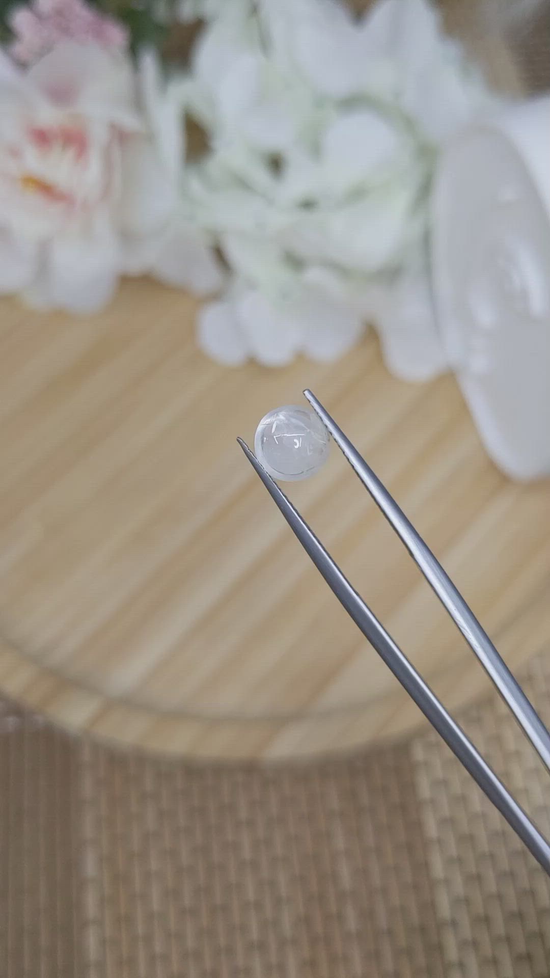 1.41 Ct. White Cabochon Moonstone from Ceylon (Sri Lanka) Size Video