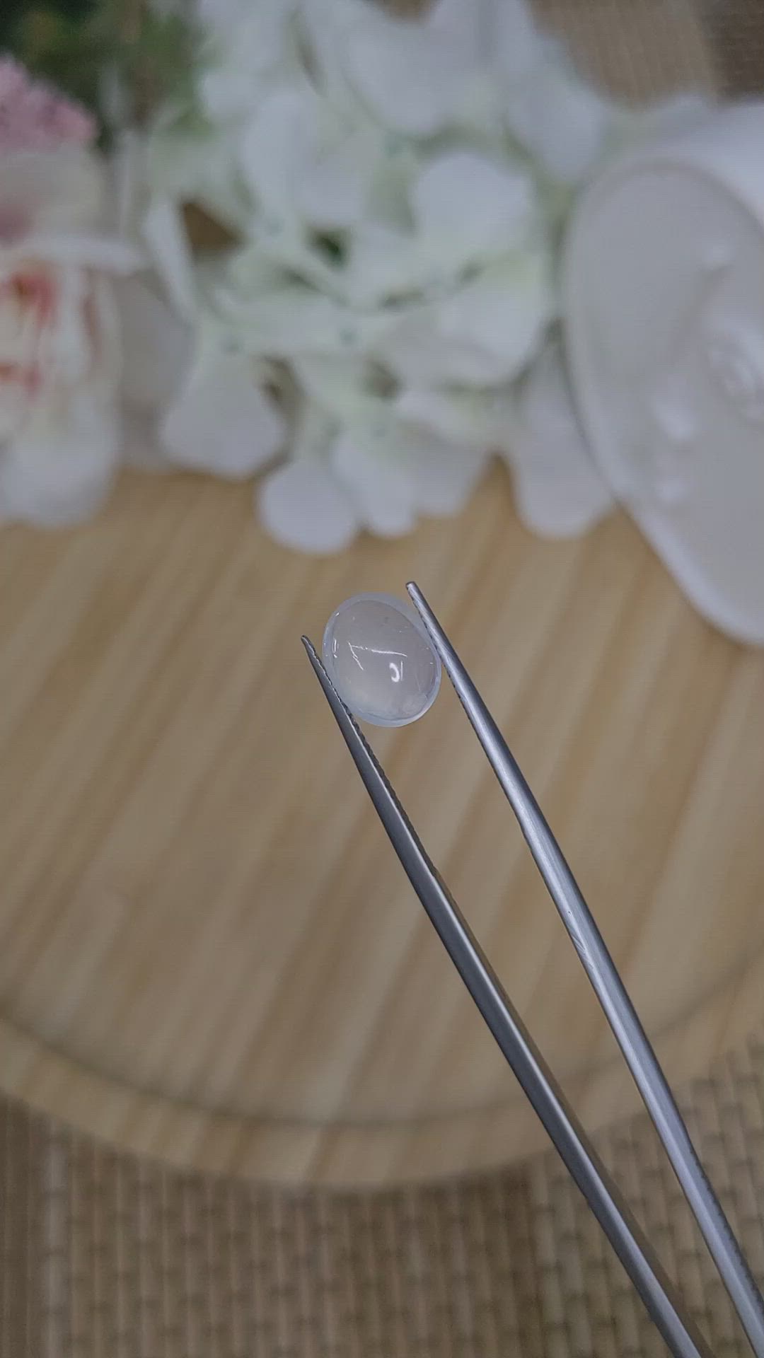 1.93 Ct. White Cabochon Moonstone from Ceylon (Sri Lanka) Size Video