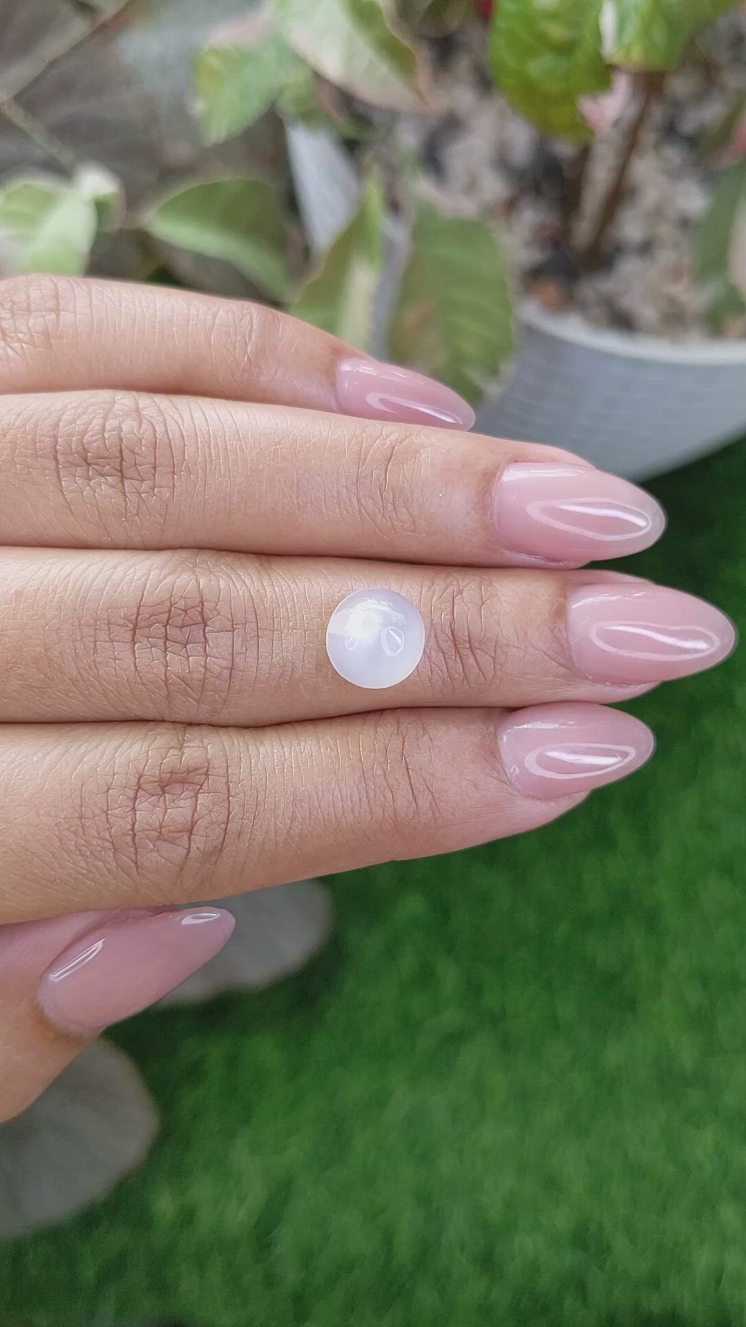 3.08 Ct. White Cabochon Moonstone from Ceylon (Sri Lanka) Size Video