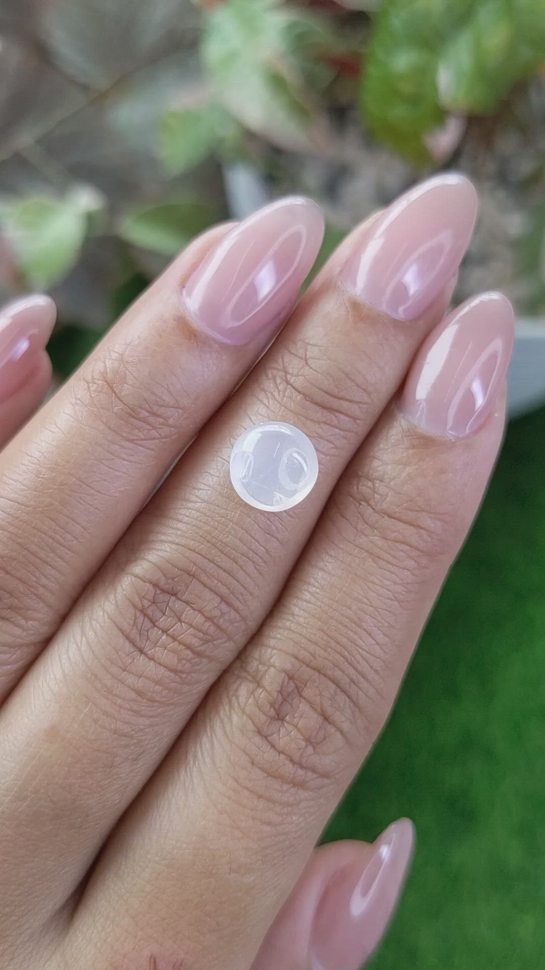 1.76 Ct. White Cabochon Moonstone from Ceylon (Sri Lanka) Size Video