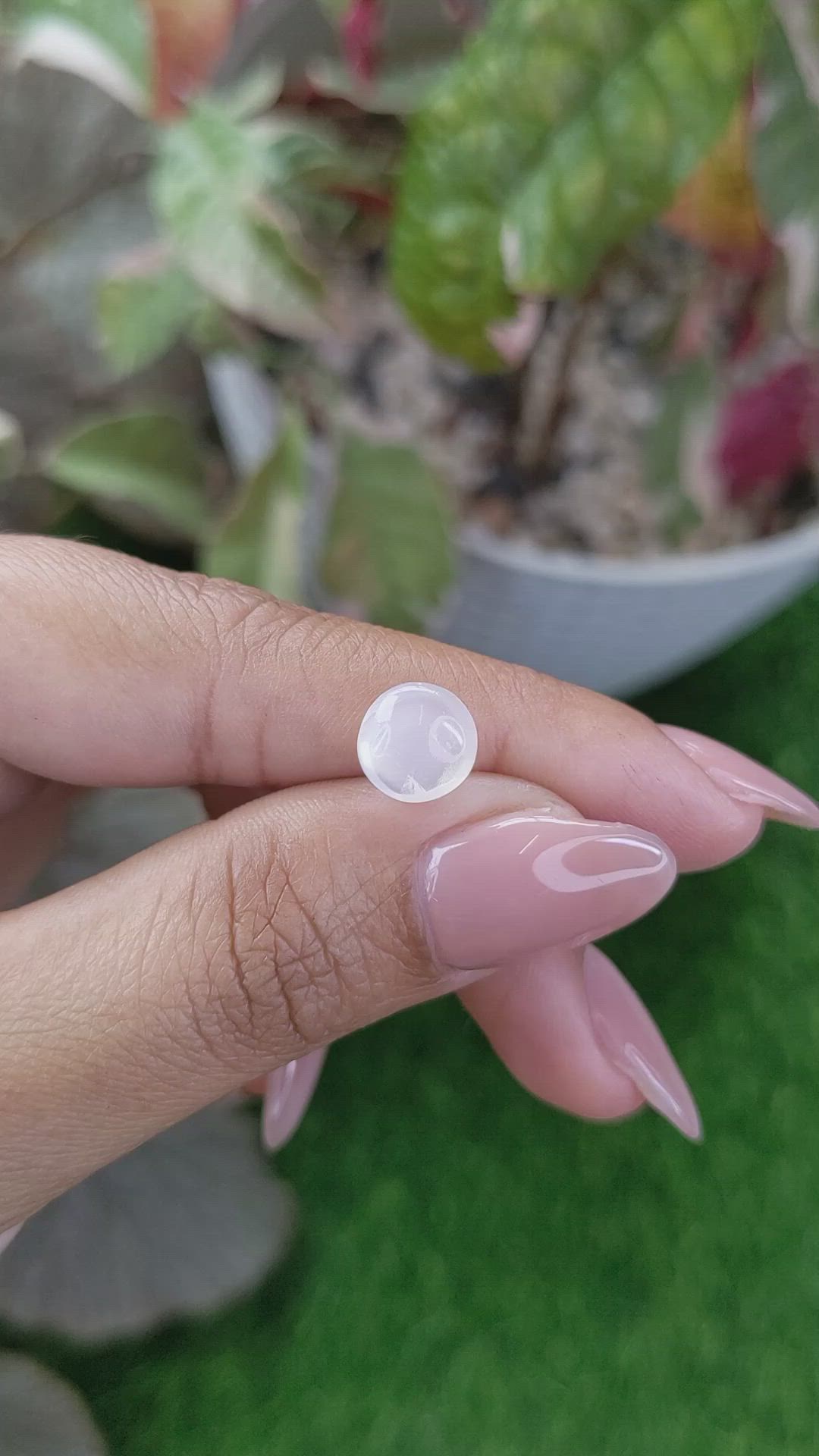 1.76 Ct. White Cabochon Moonstone from Ceylon (Sri Lanka) Size Video