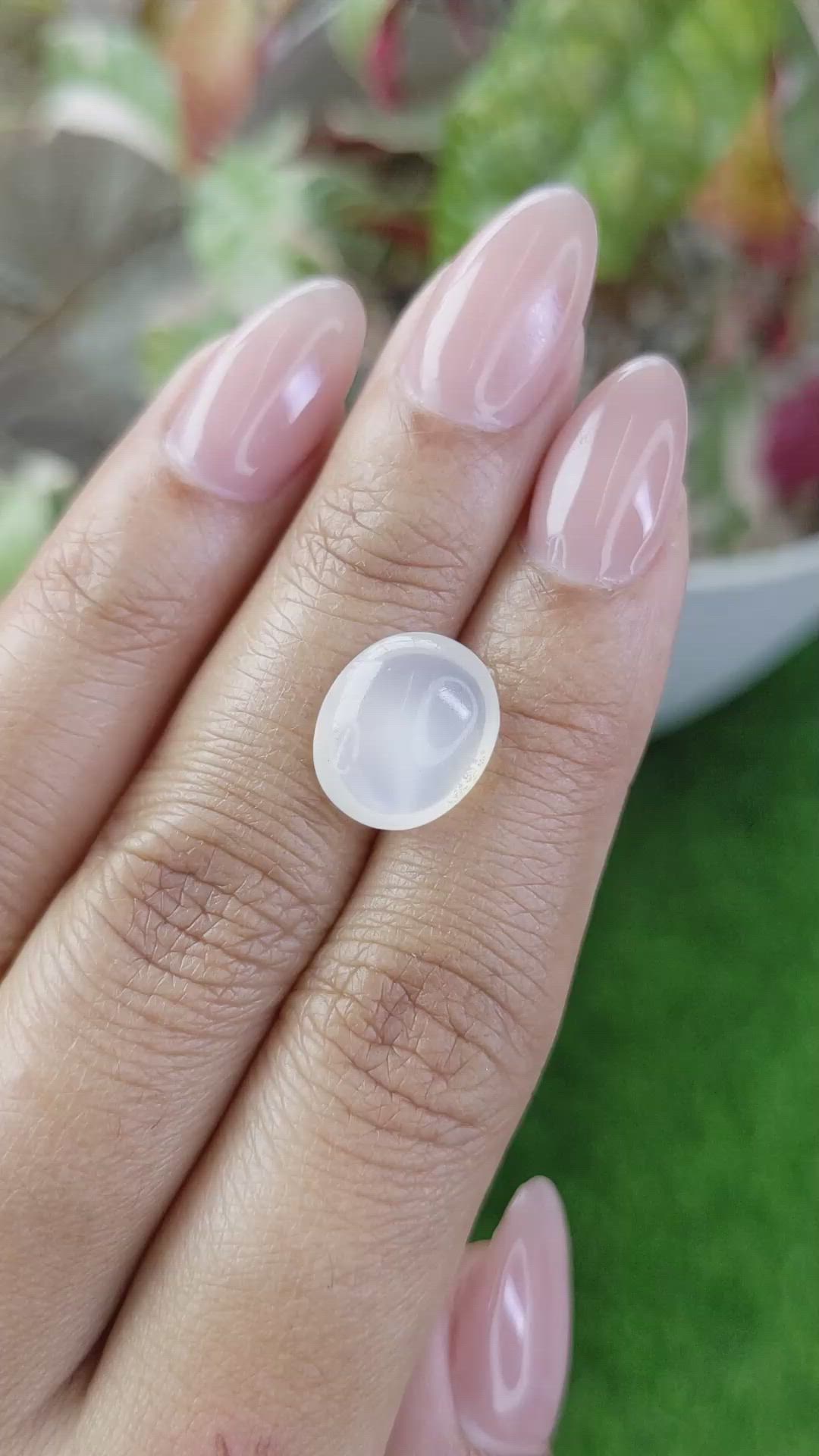 5.12 Ct. White Cabochon Moonstone from Ceylon (Sri Lanka) Size Video