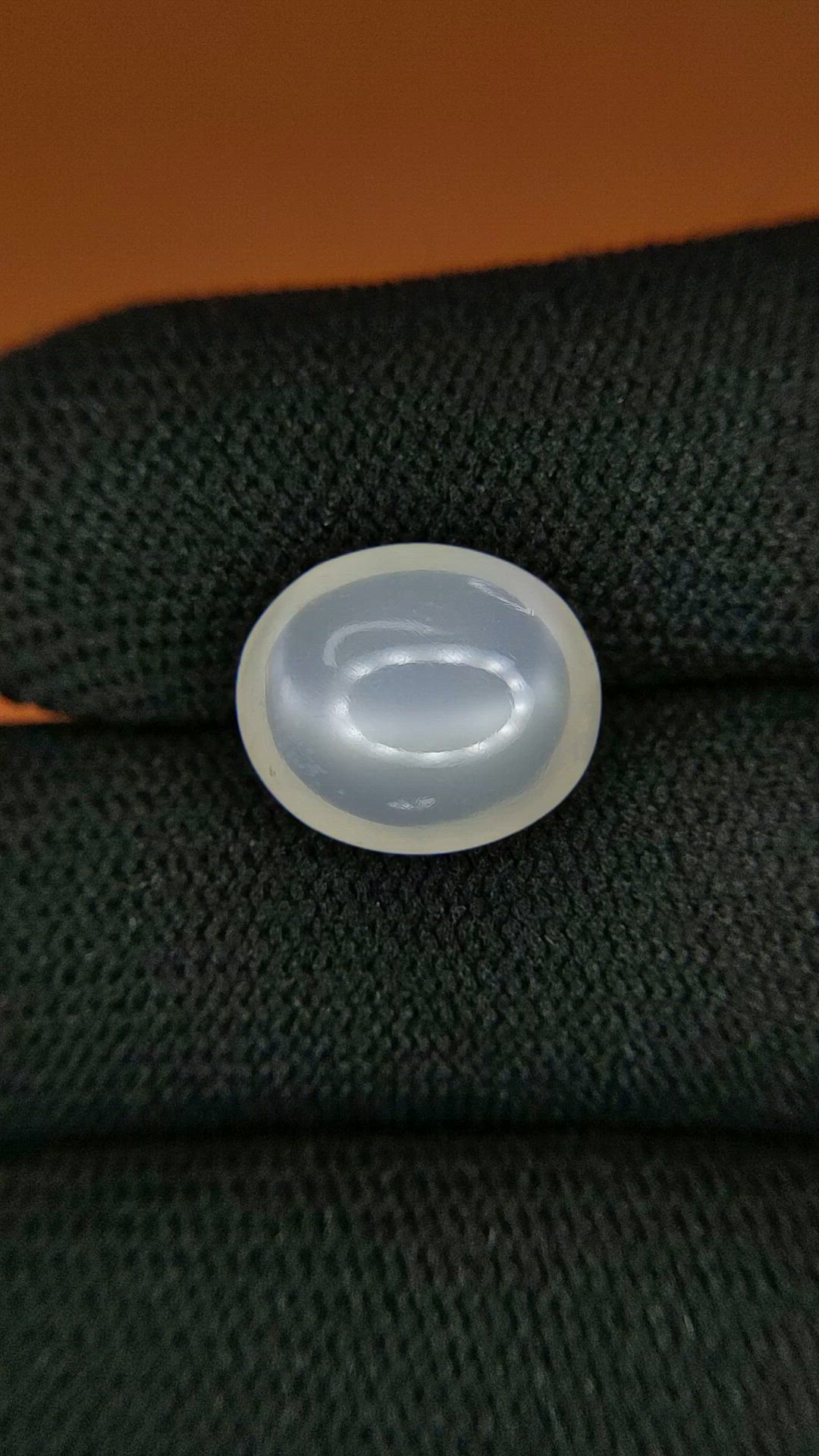 5.12 Ct. White Cabochon Moonstone from Ceylon (Sri Lanka) Size Video