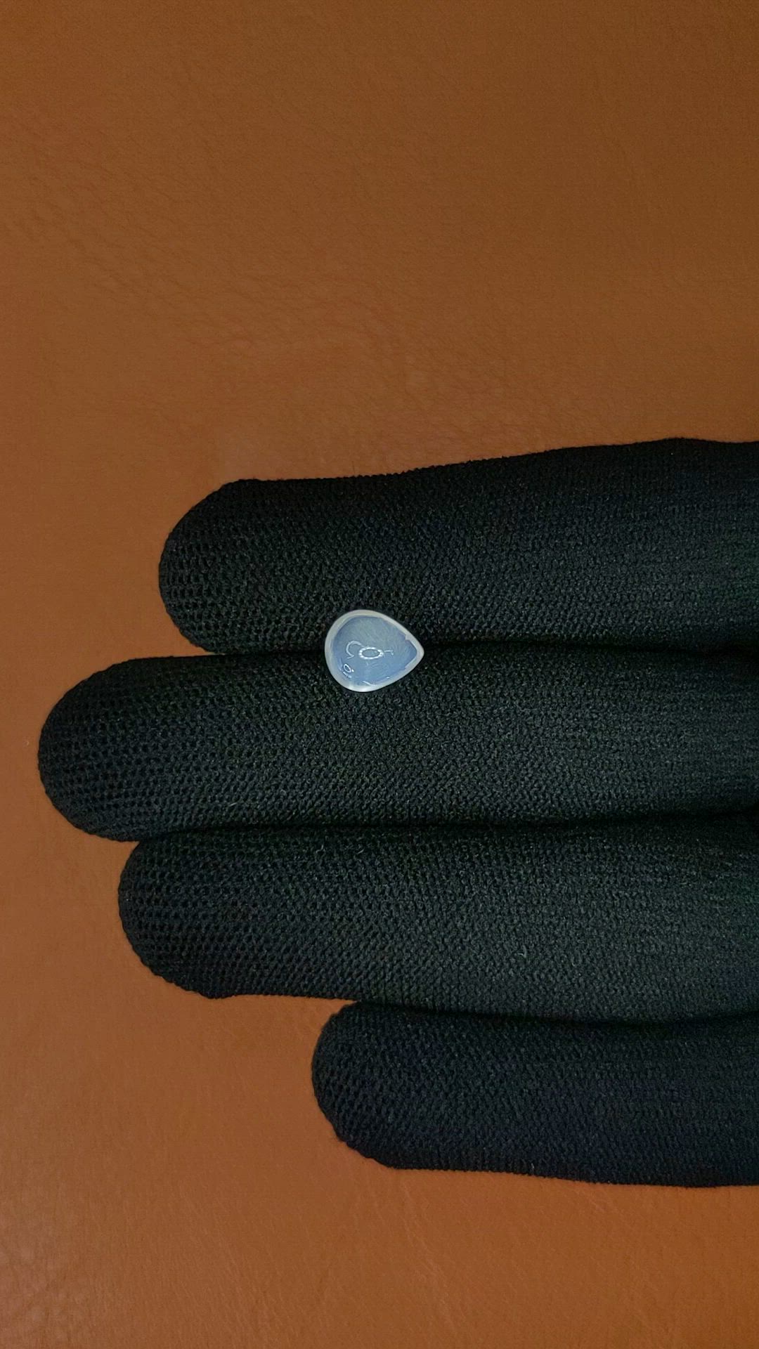 1.38 Ct. White Cabochon Moonstone from Ceylon (Sri Lanka) Size Video