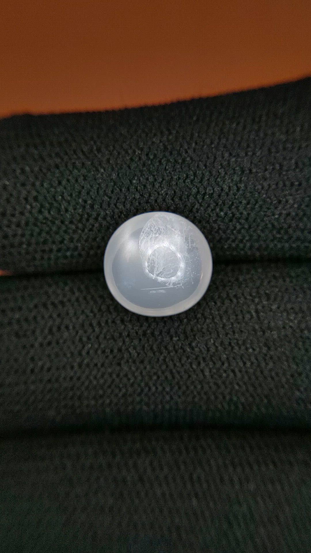 3.90 Ct. White Cabochon Moonstone from Ceylon (Sri Lanka) Size Video