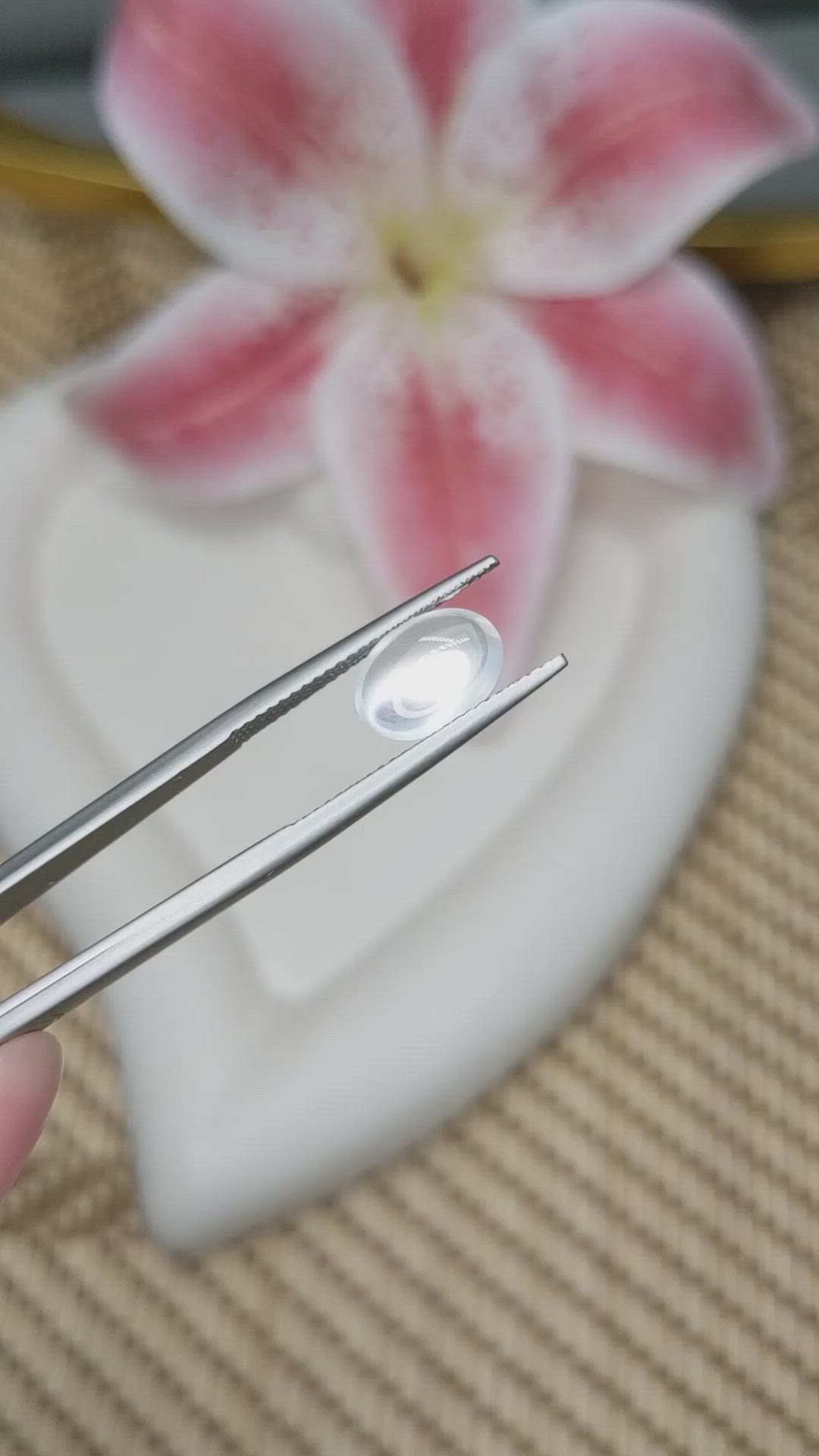 2.14 Ct. White Cabochon Moonstone from Ceylon (Sri Lanka) Size Video